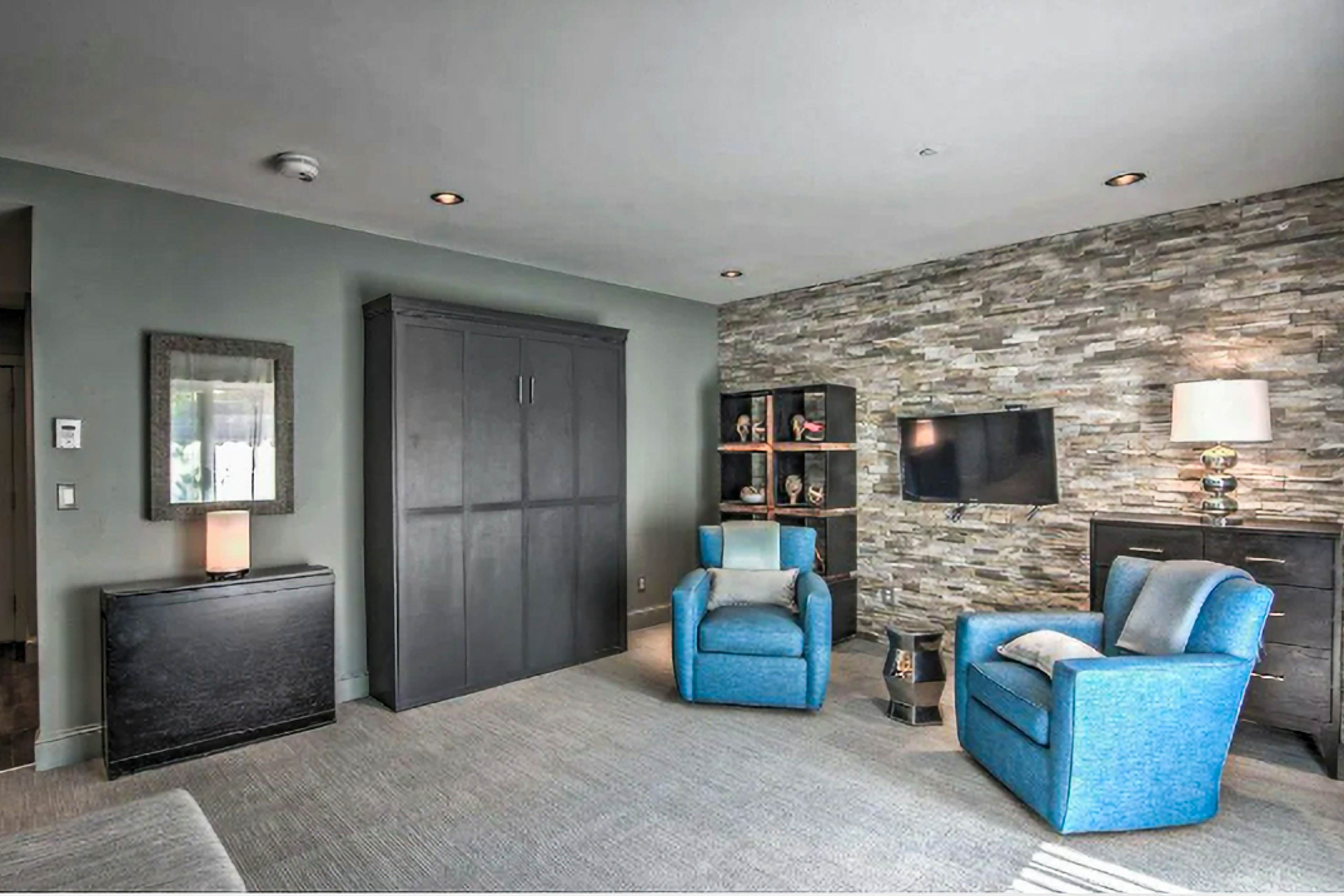 The Summit Six - Blue Mesa 33A