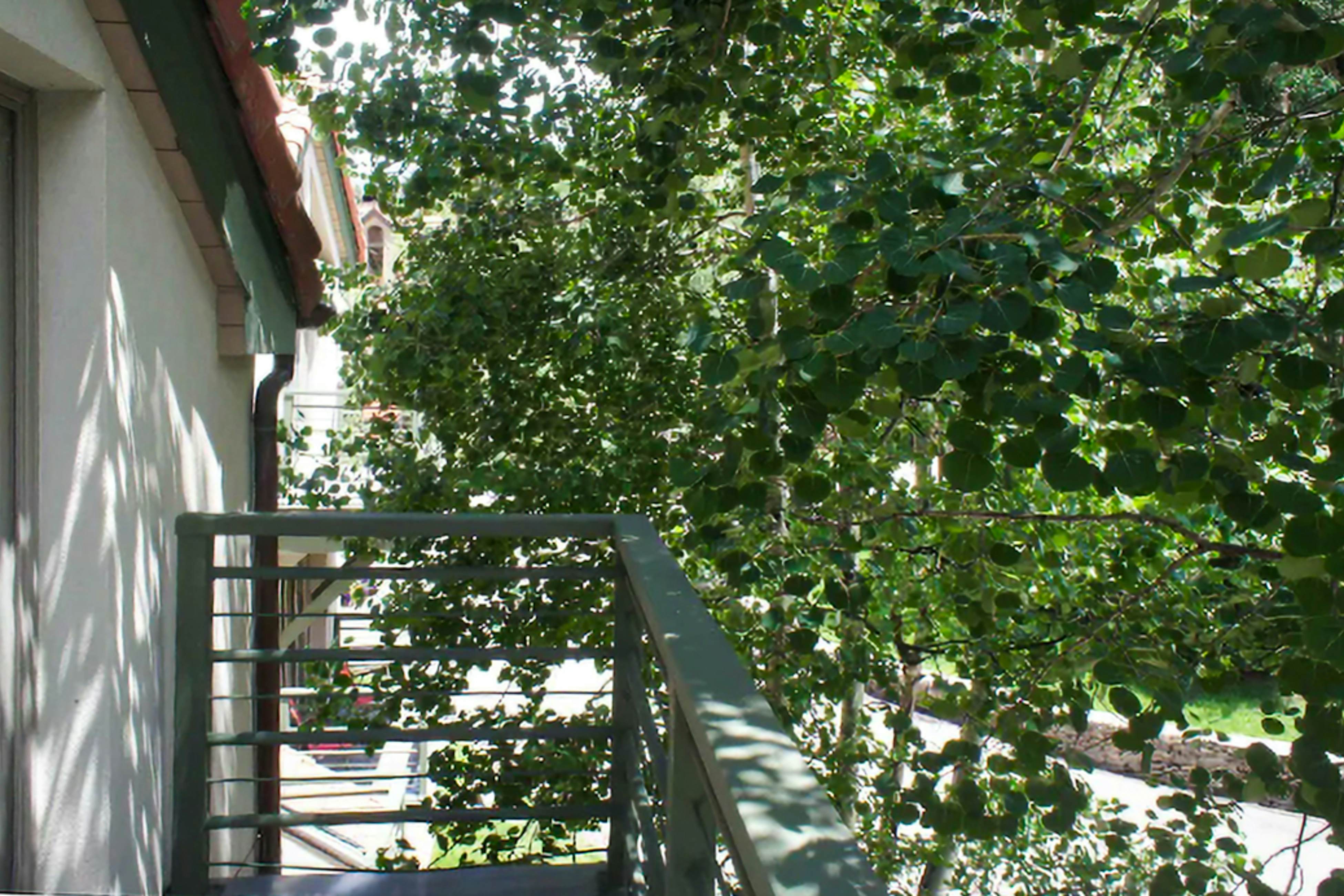 The Summit Six - Blue Mesa 33A