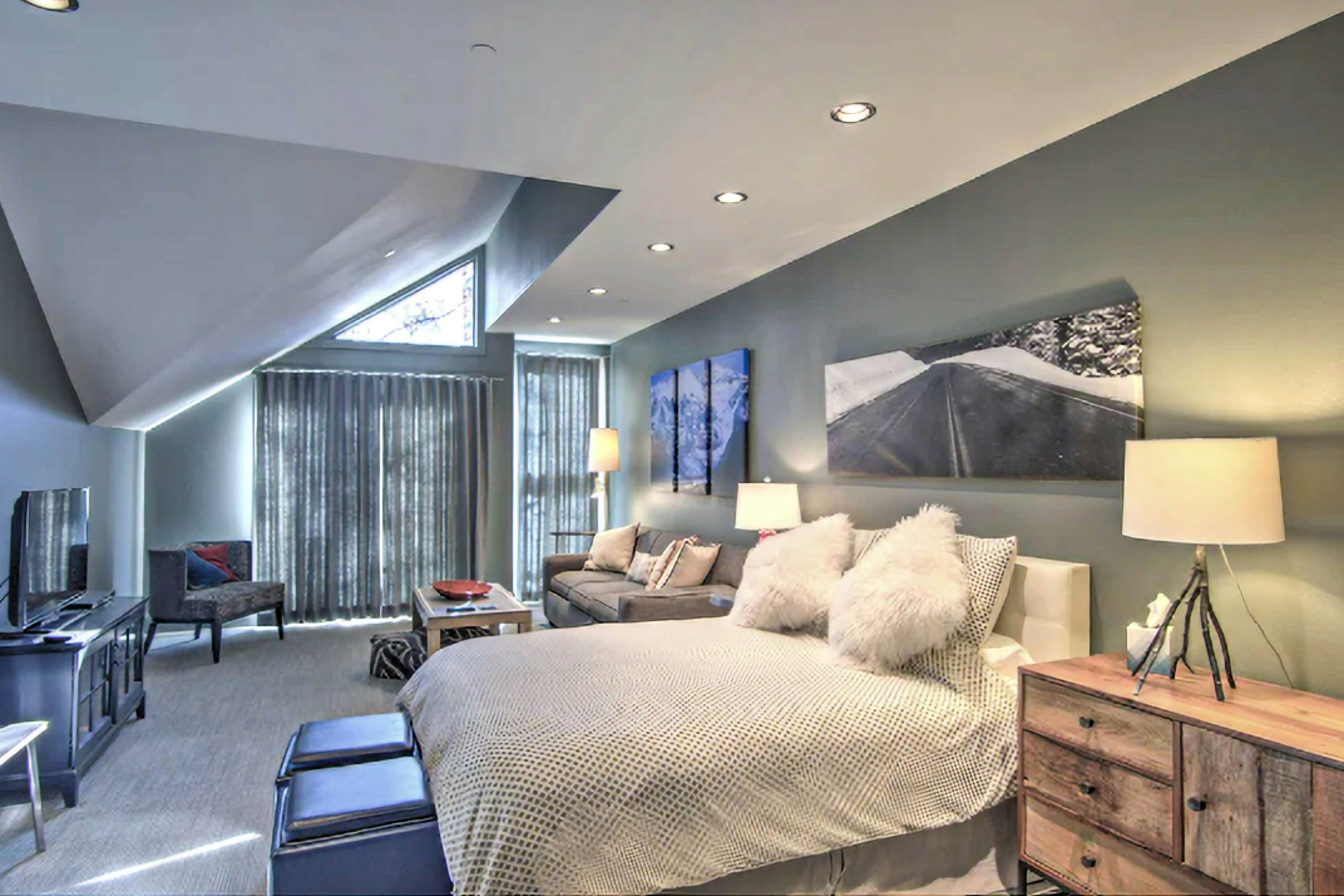 The Summit Six - Blue Mesa 33A