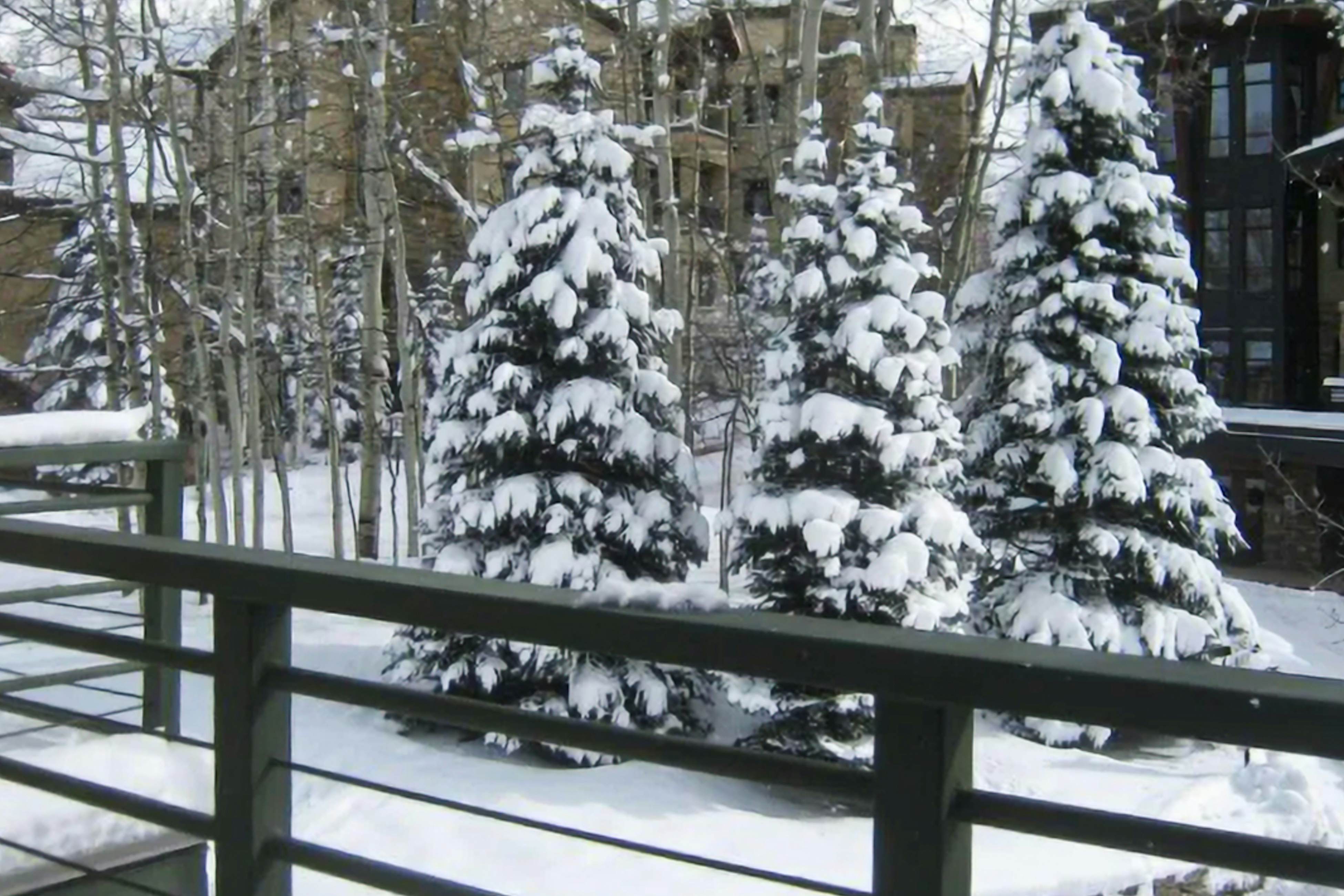 The Summit Six - Blue Mesa 33A