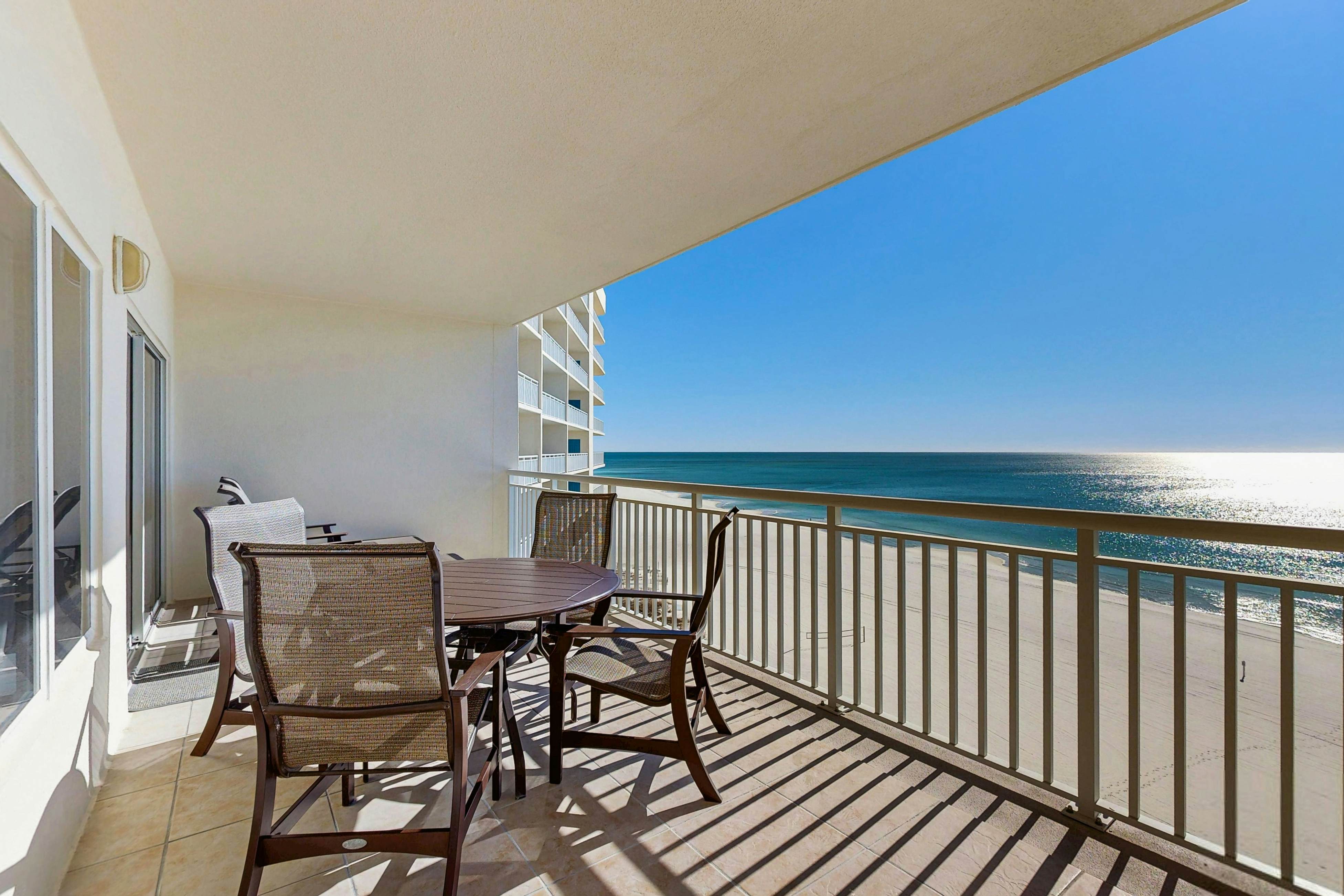 Admirals Quarters 1006