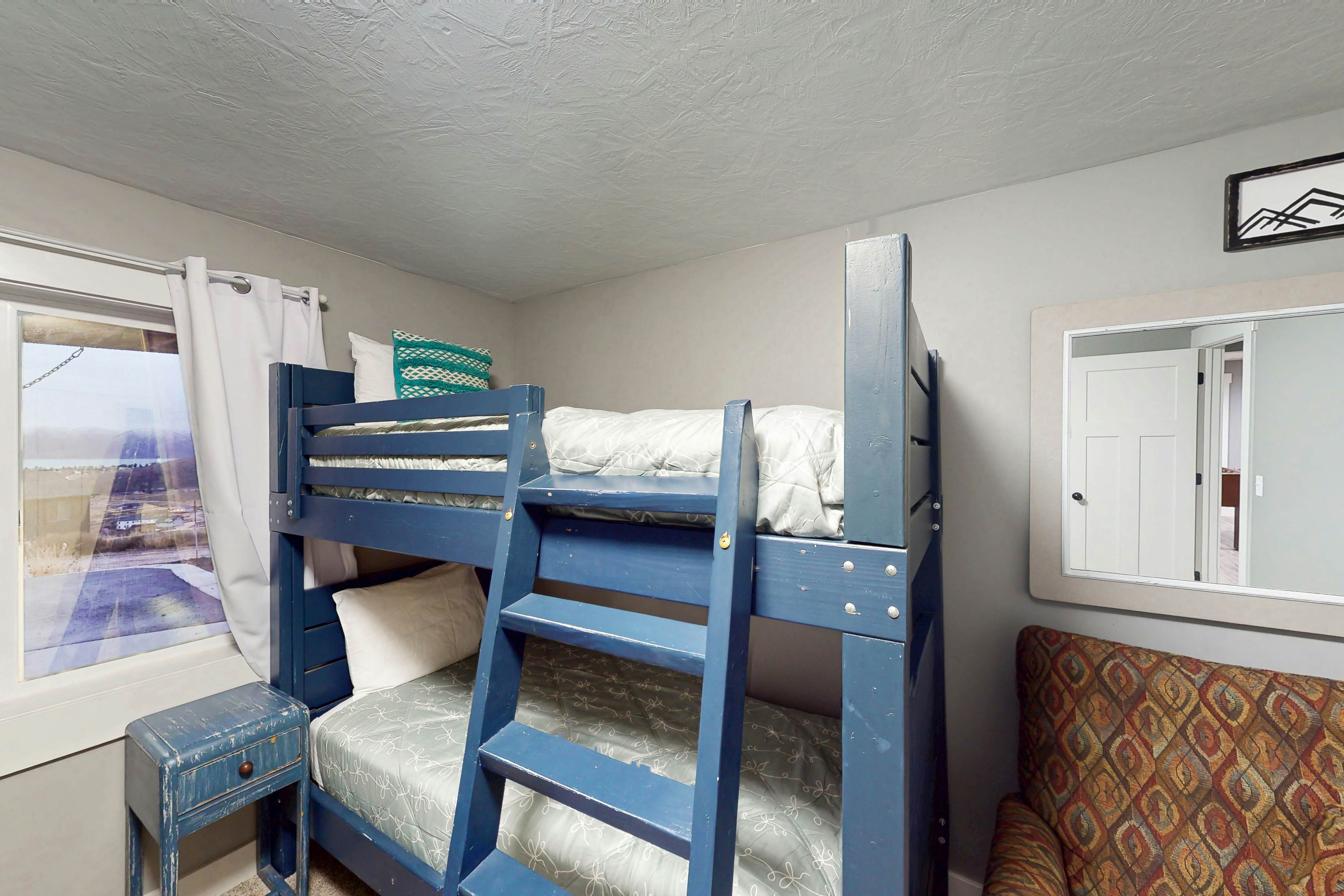 Serenity w/ Ideal Beach Access!