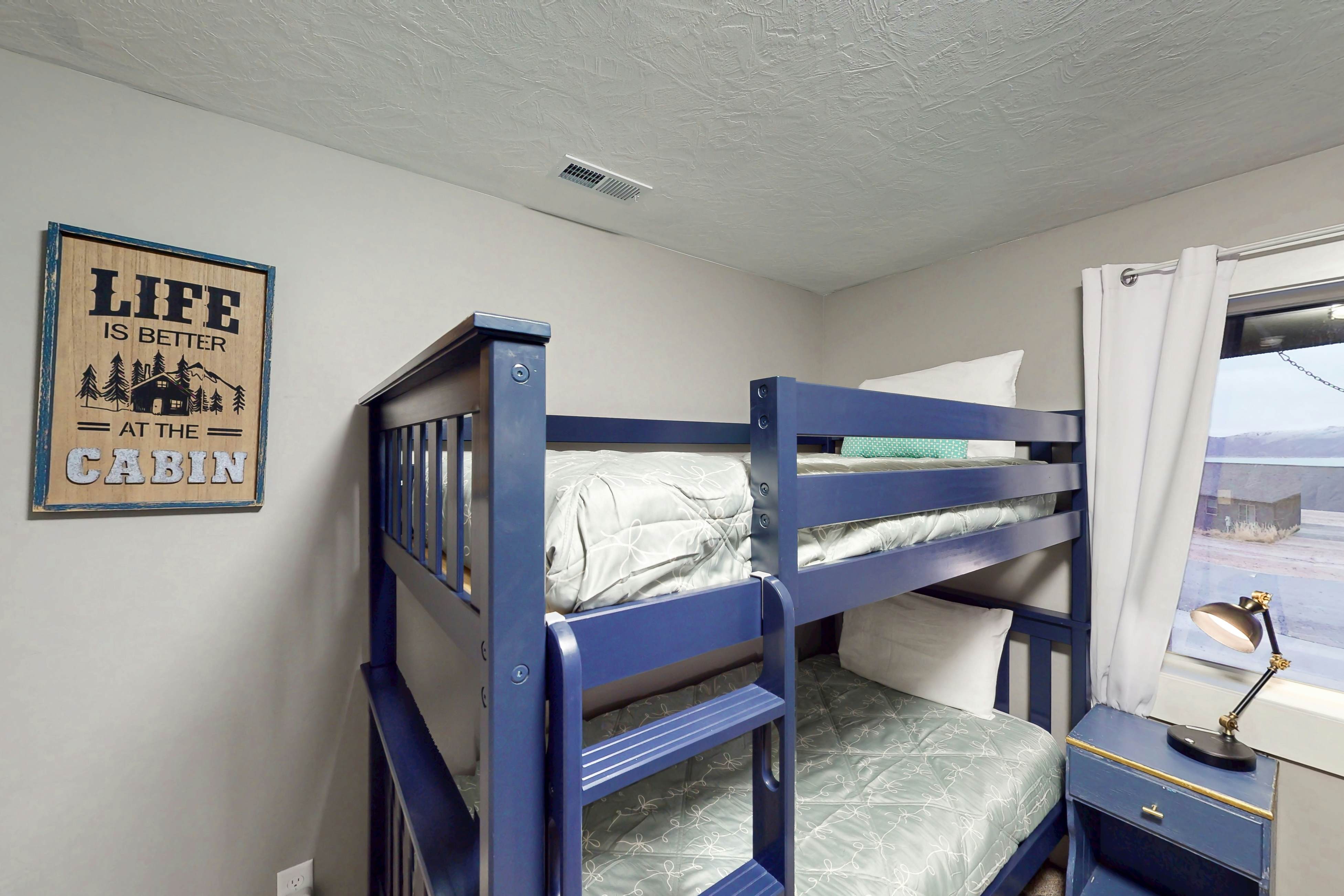 Serenity w/ Ideal Beach Access!