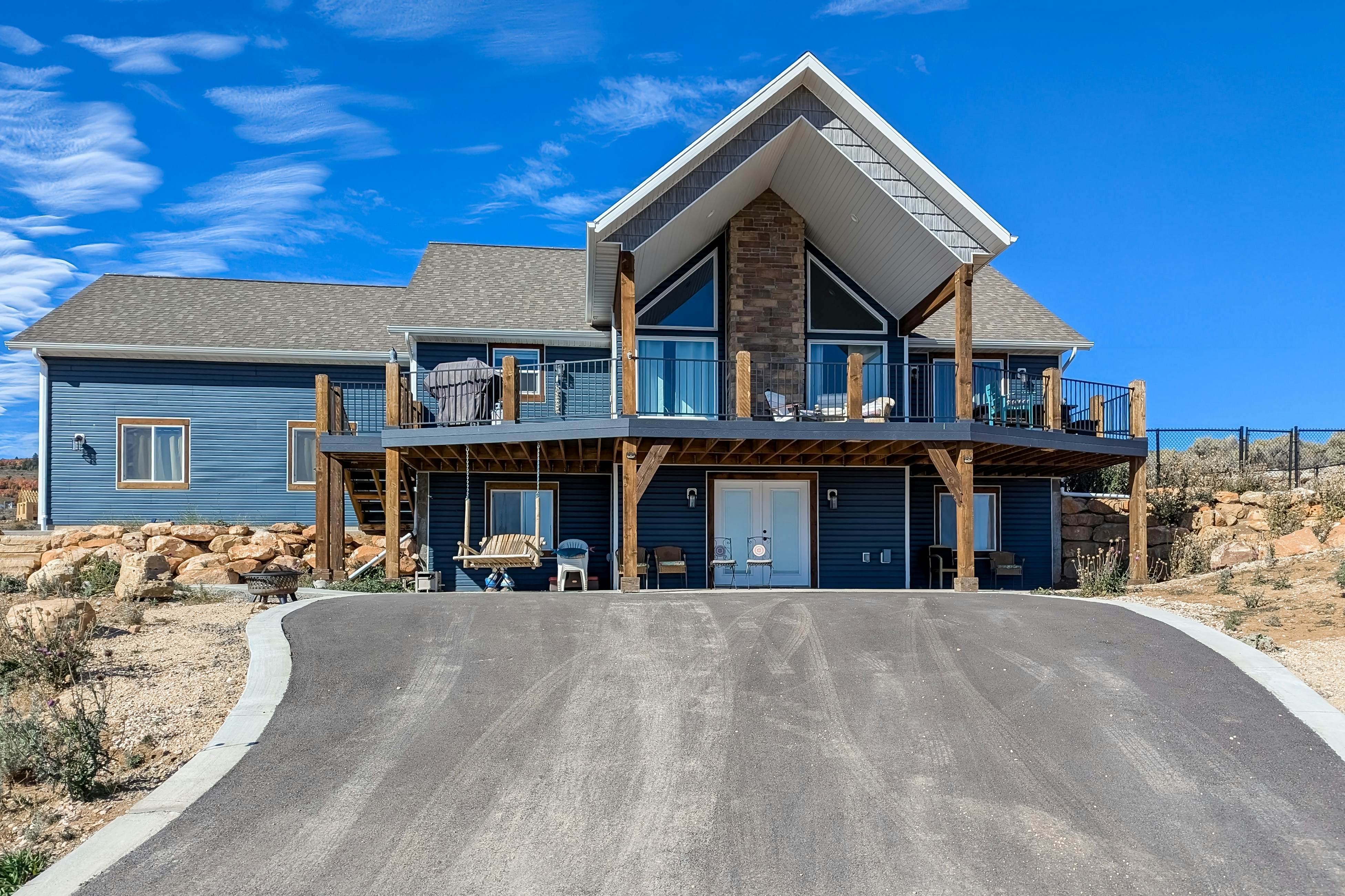 Serenity w/ Ideal Beach Access!