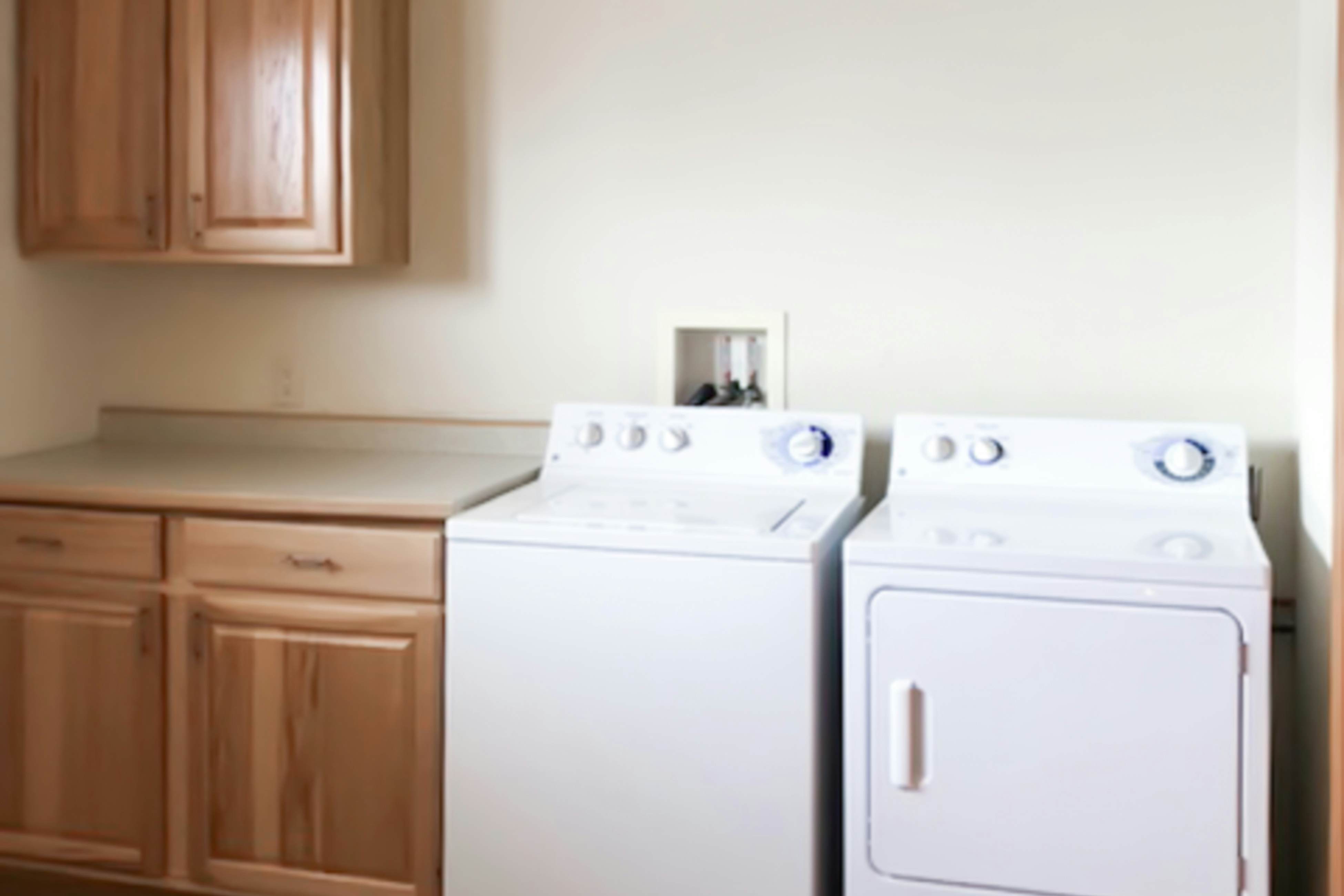 Sunset Condominiums: Golf View