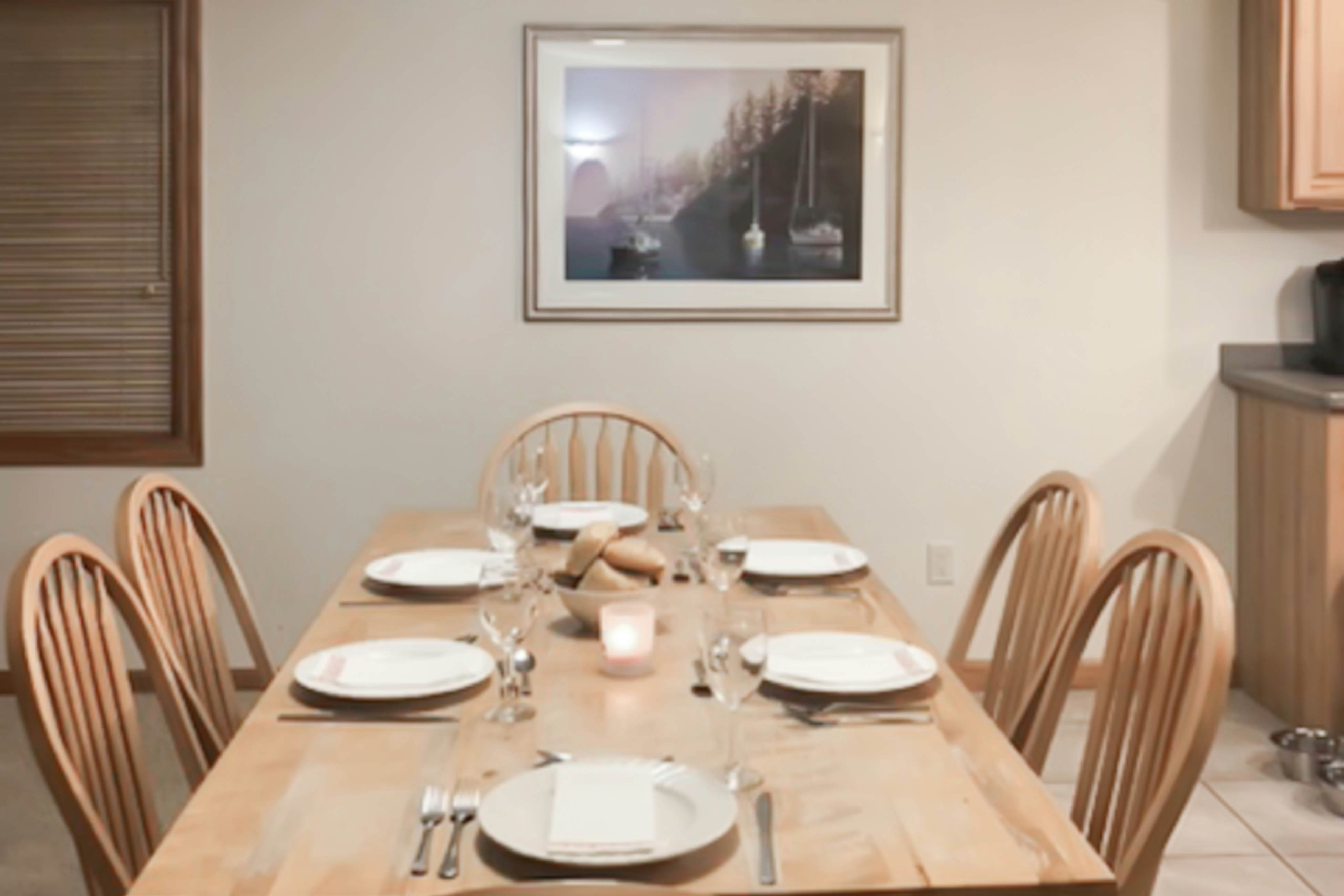 Sunset Condominiums: Golf View