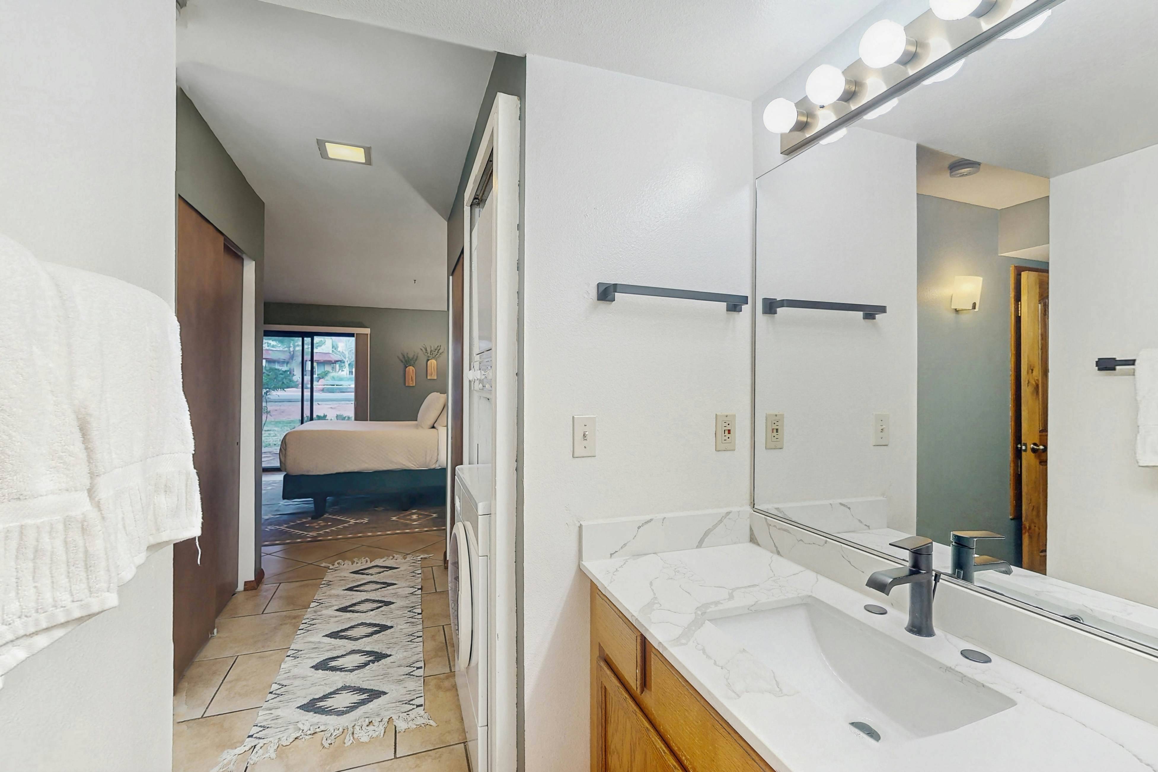 Red Horizon Hideaway