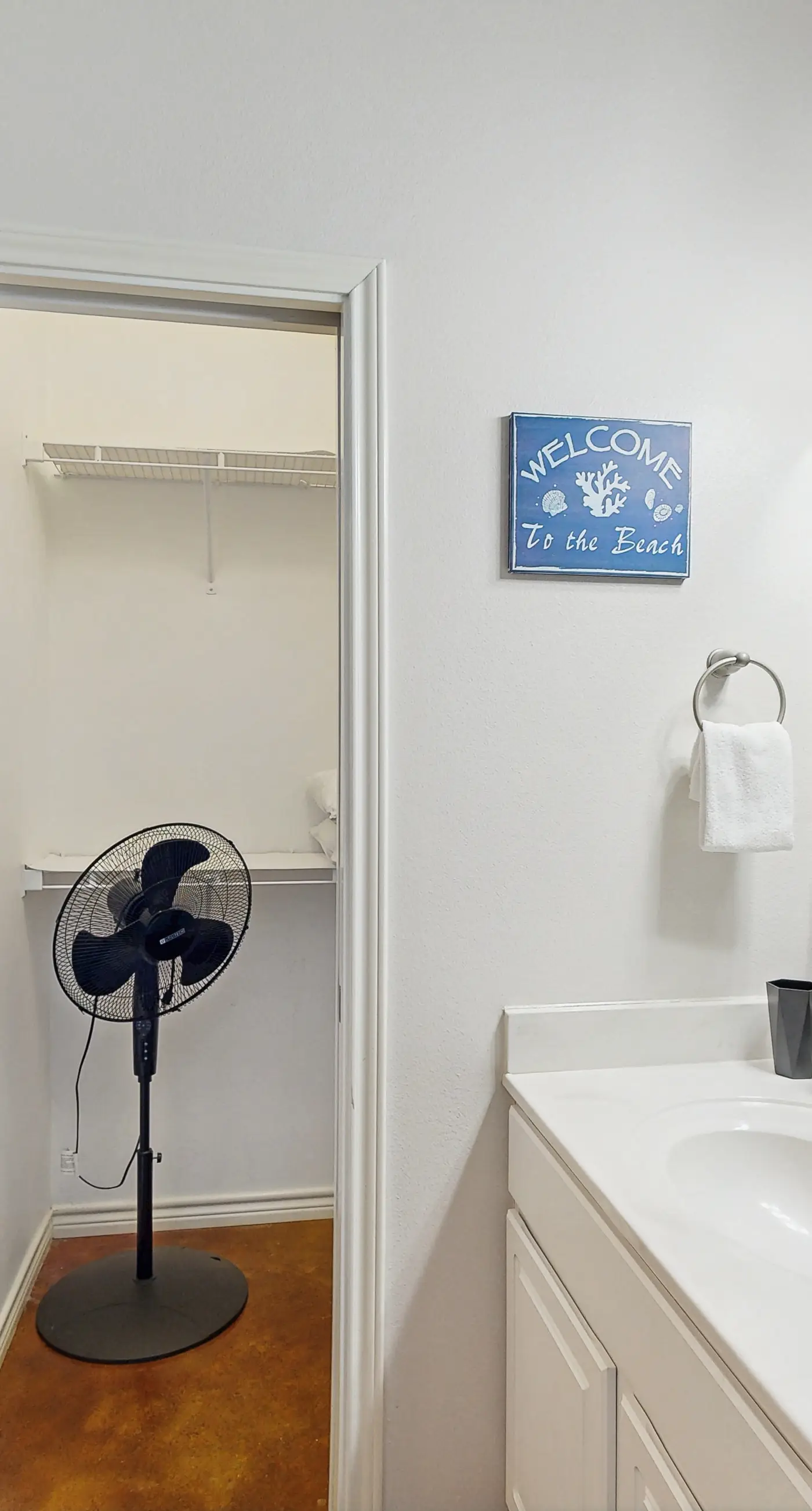 Anegada Village - Dreamcatcher