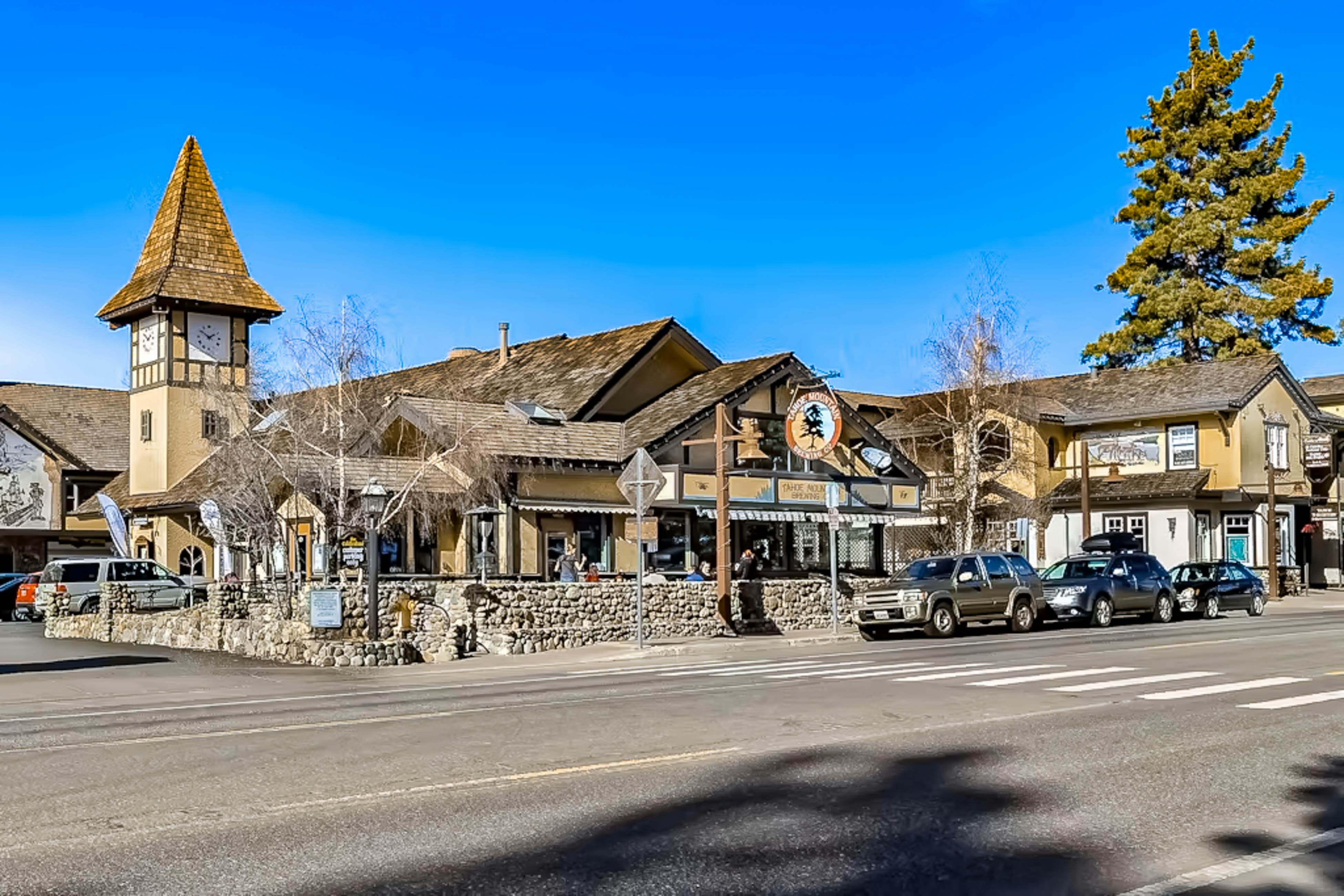 Spectacular Lake Views