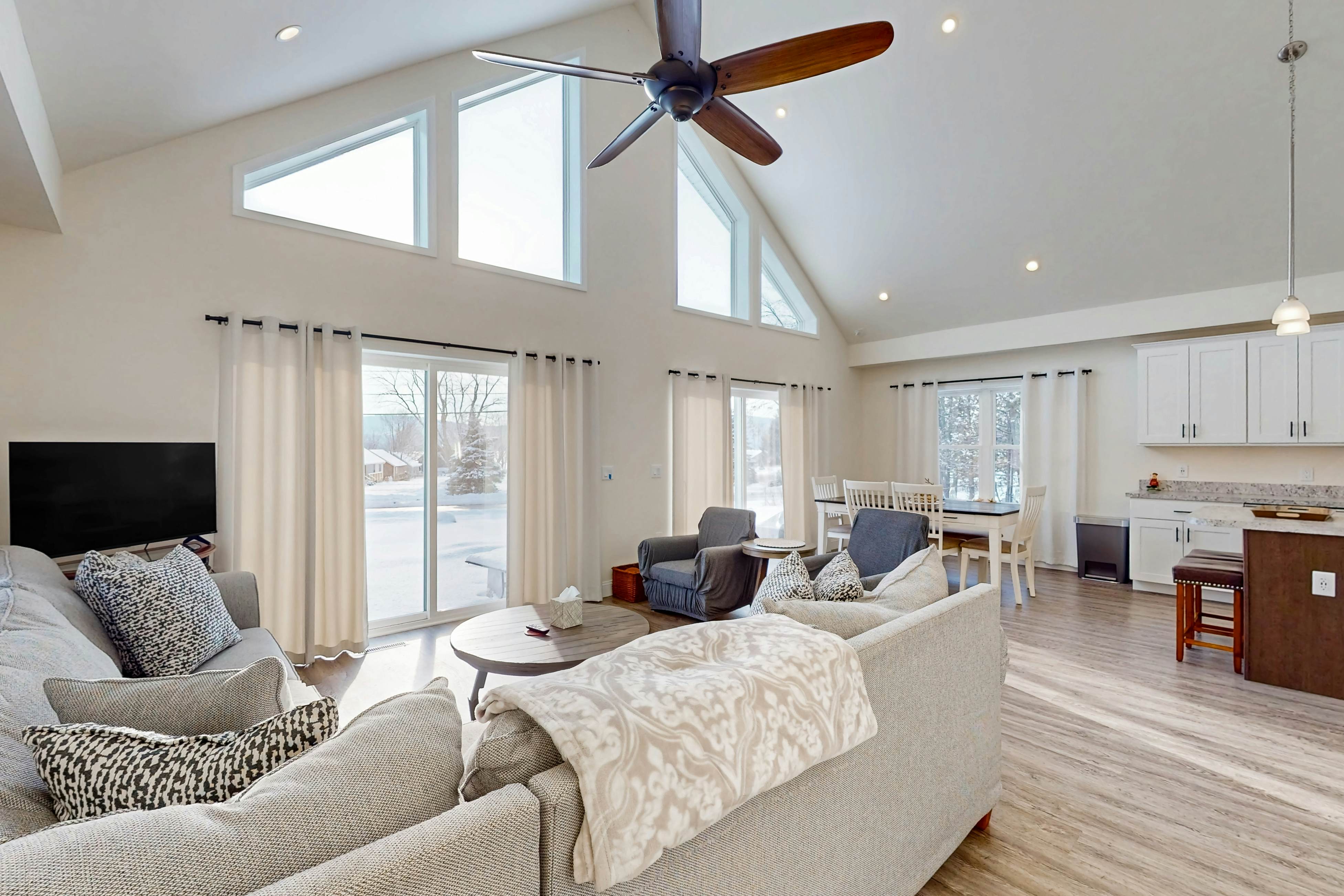 Schroon Lake Retreat