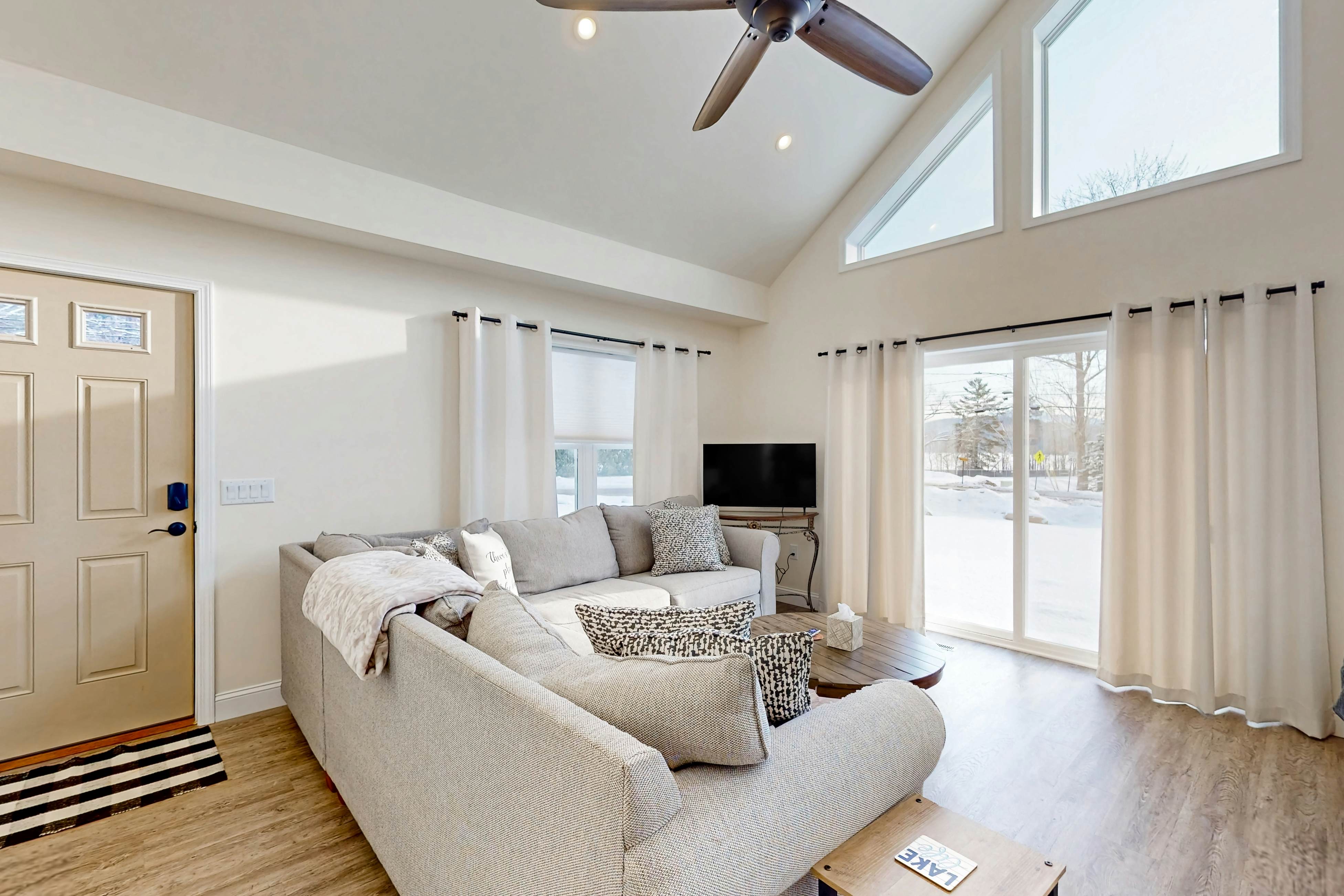 Schroon Lake Retreat