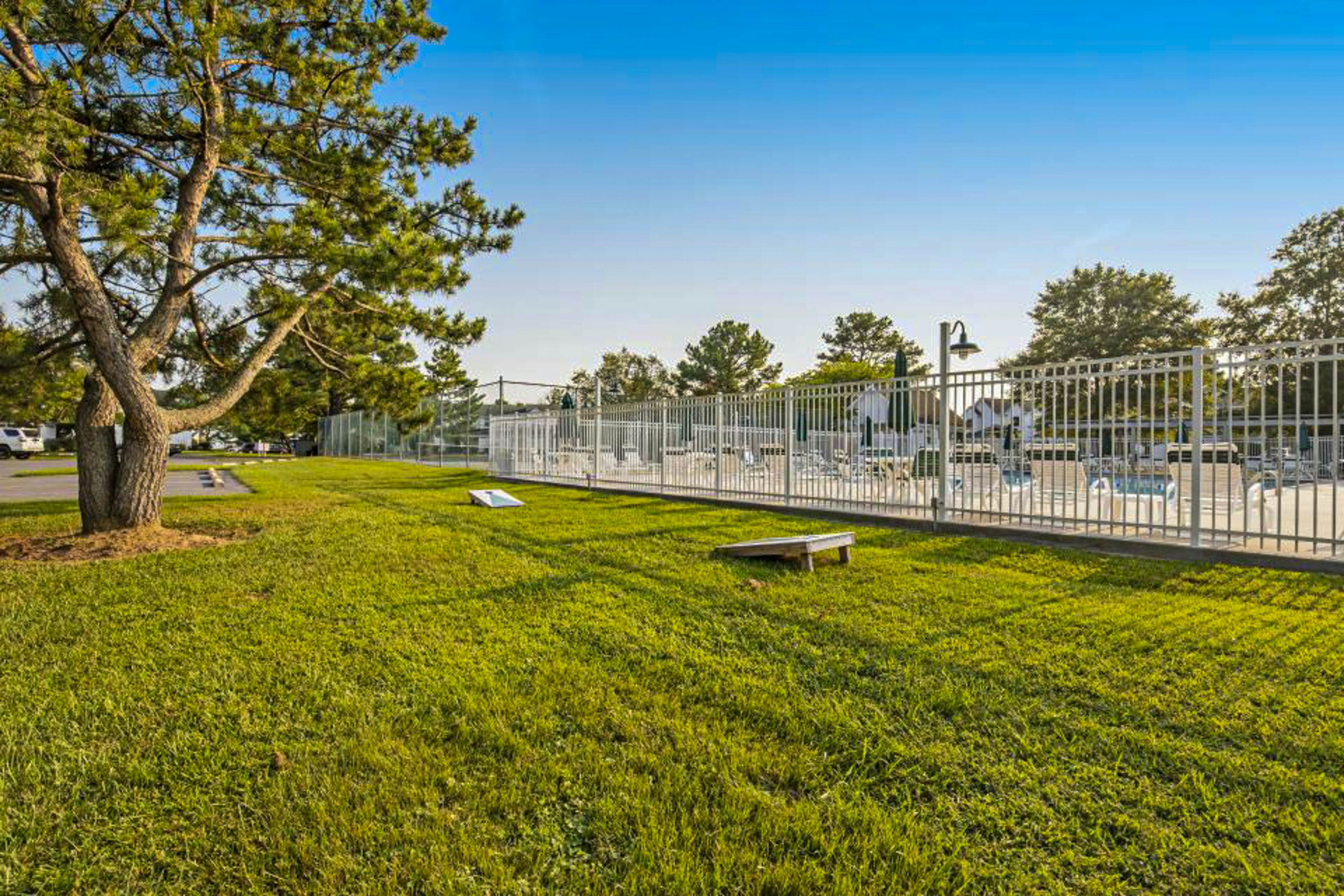 Mallard Lakes - 38082 Mockingbird Ln