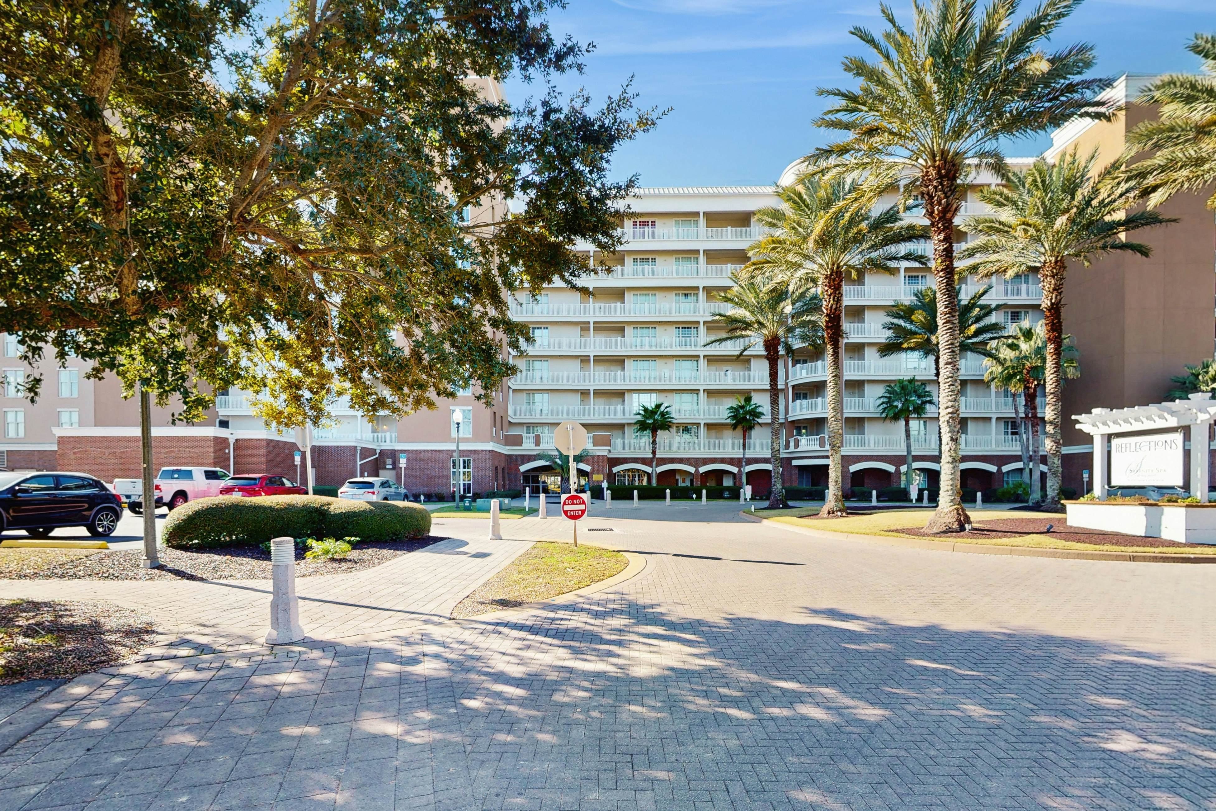 Reflections at Bay Point 401