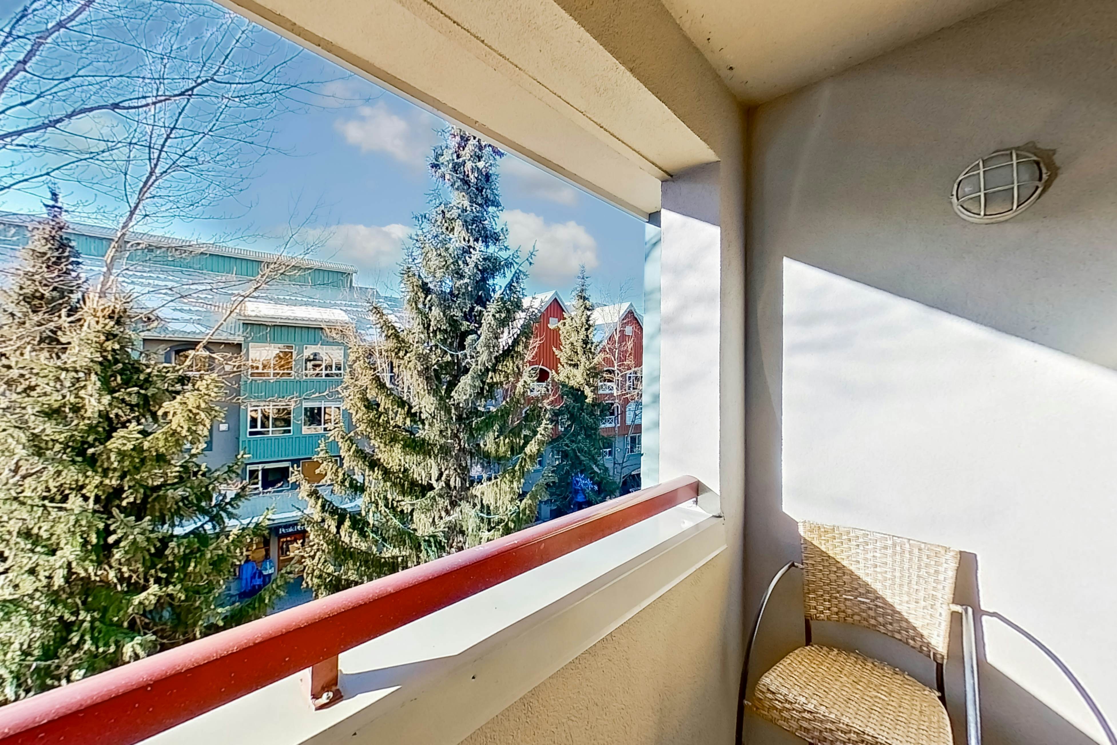 Town Plaza, Unit 427