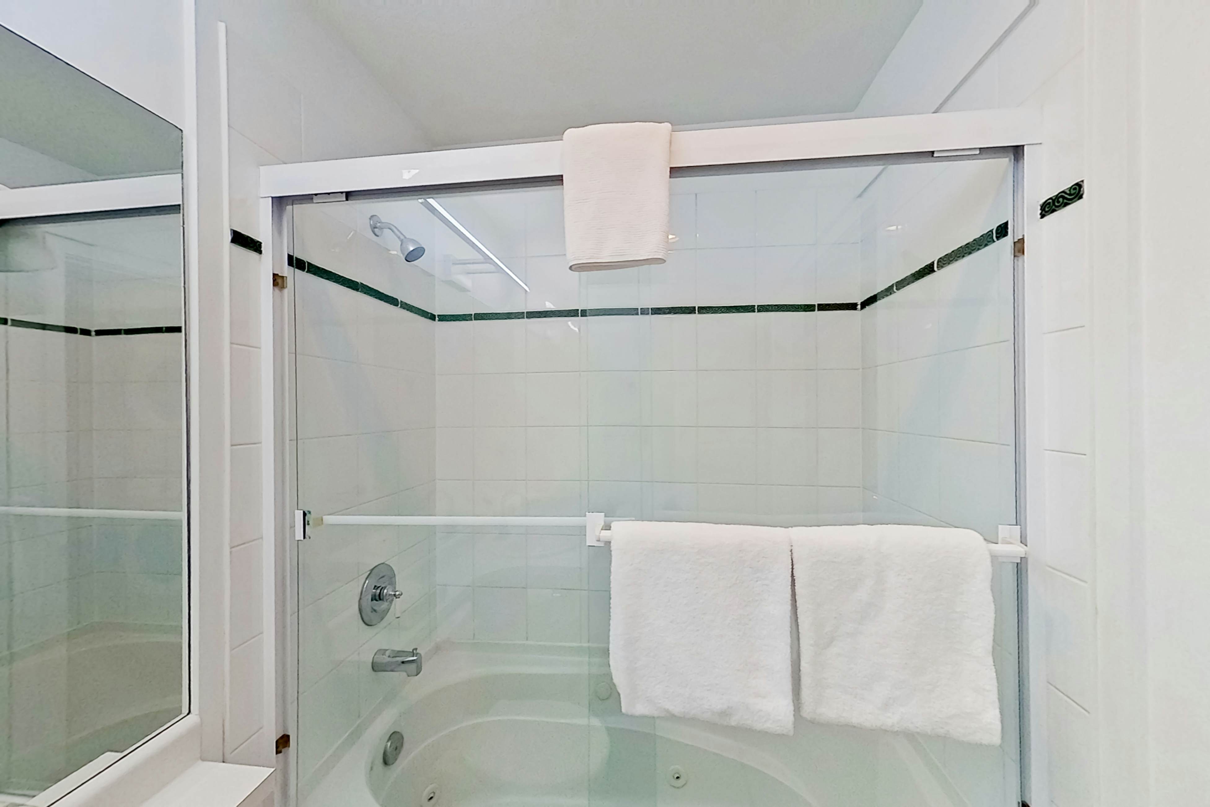 Town Plaza, Unit 427