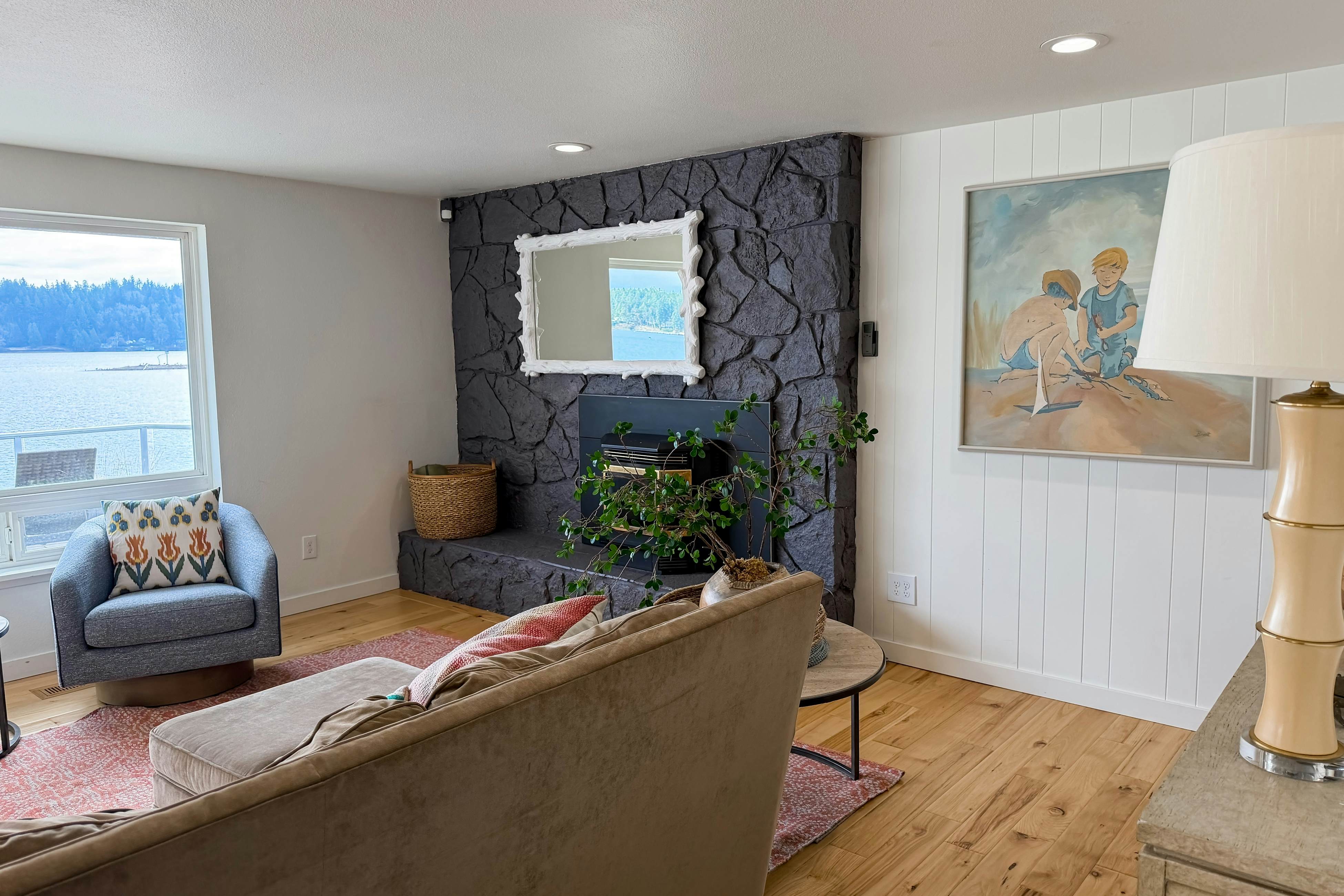 Shaws Cove Beachouse