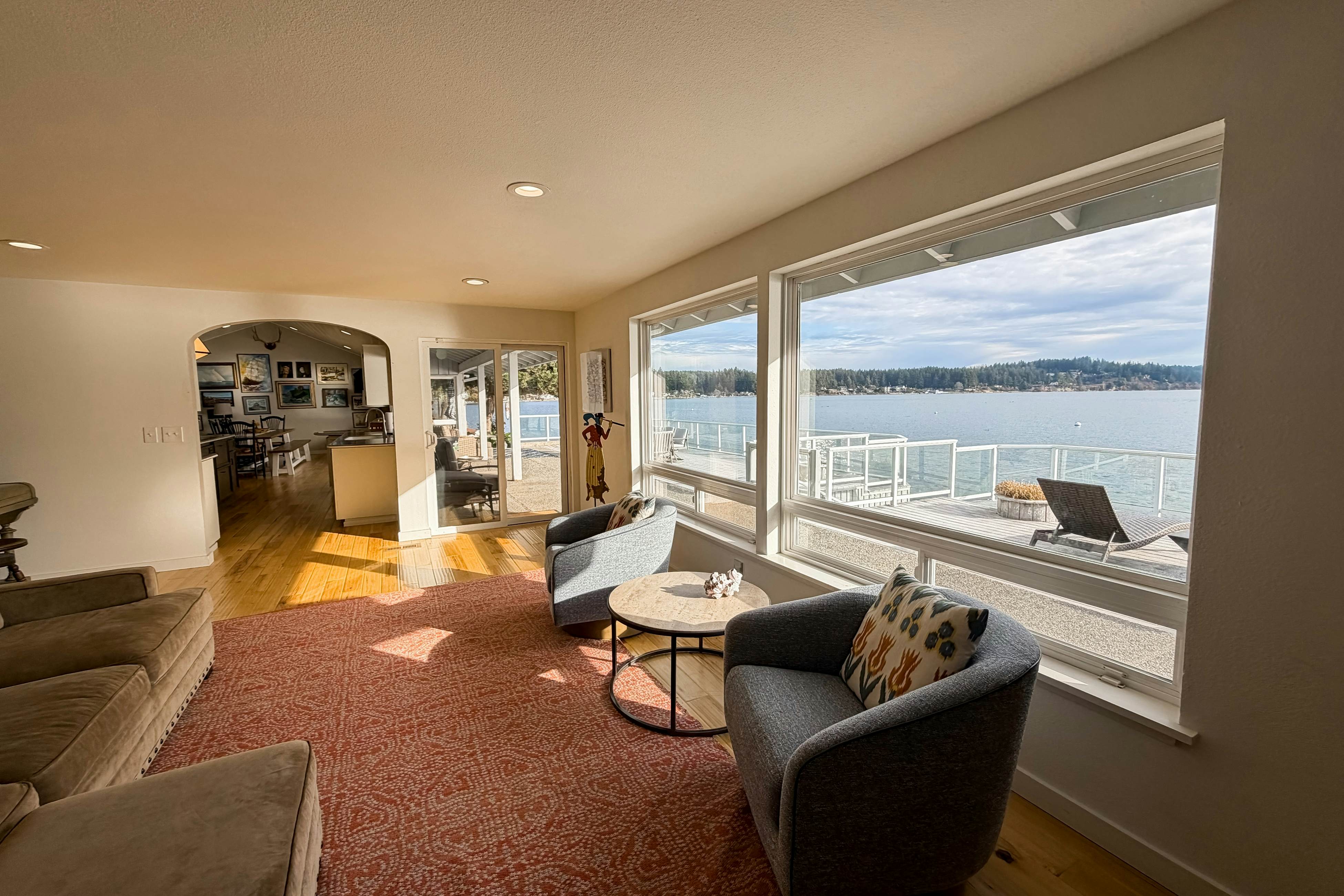 Shaws Cove Beachouse