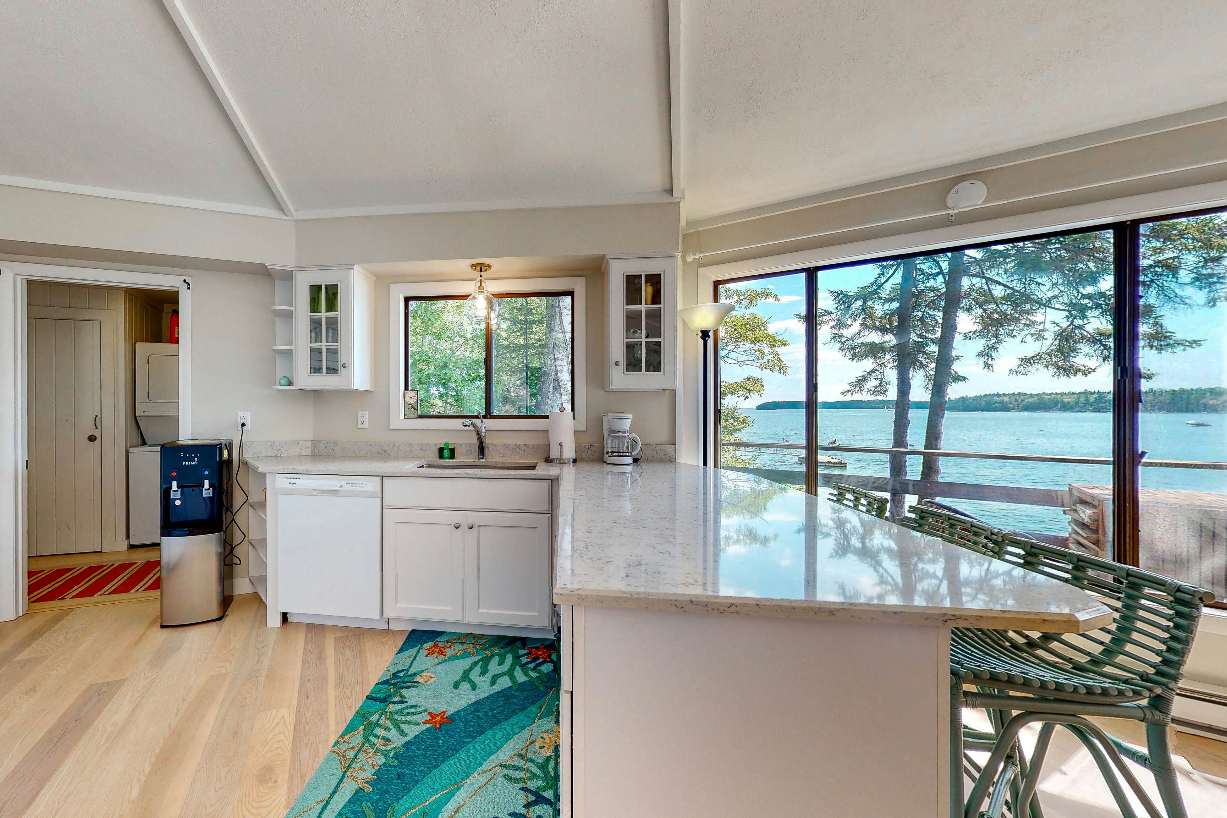 The Moose & Sea Breeze Grand Suite