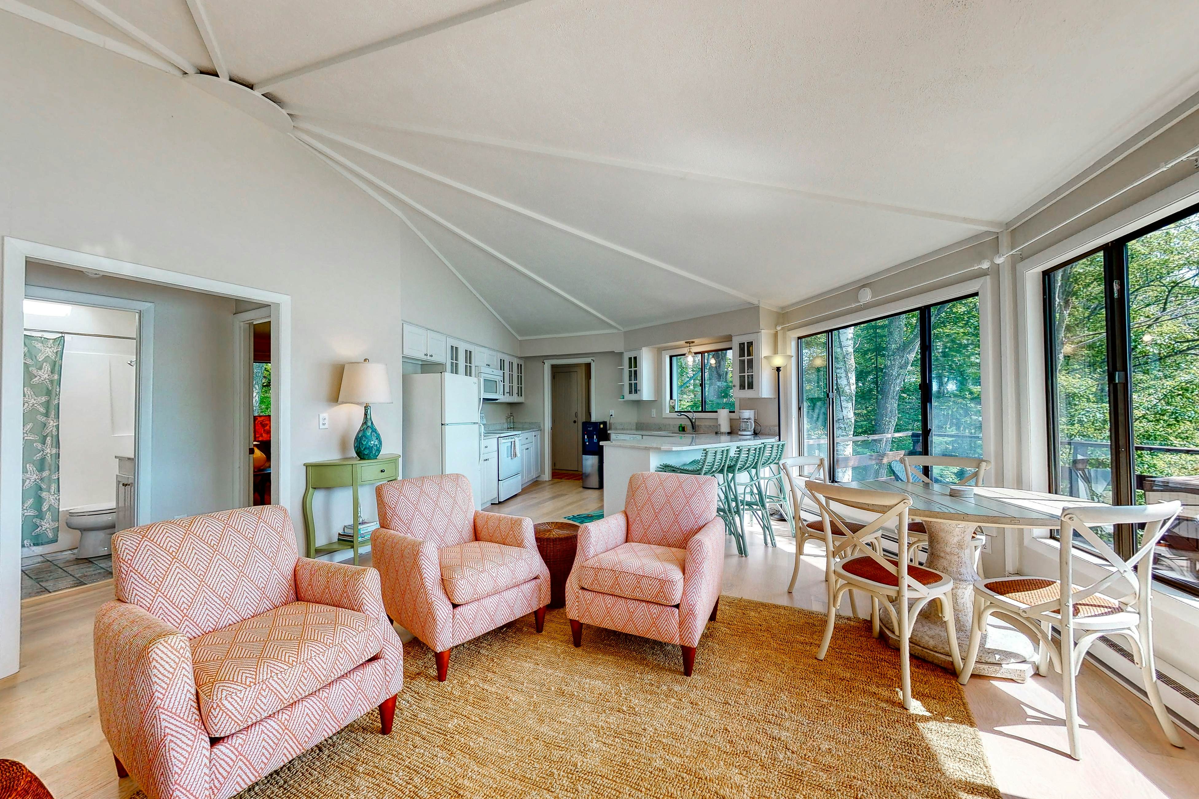 The Moose & Sea Breeze Grand Suite