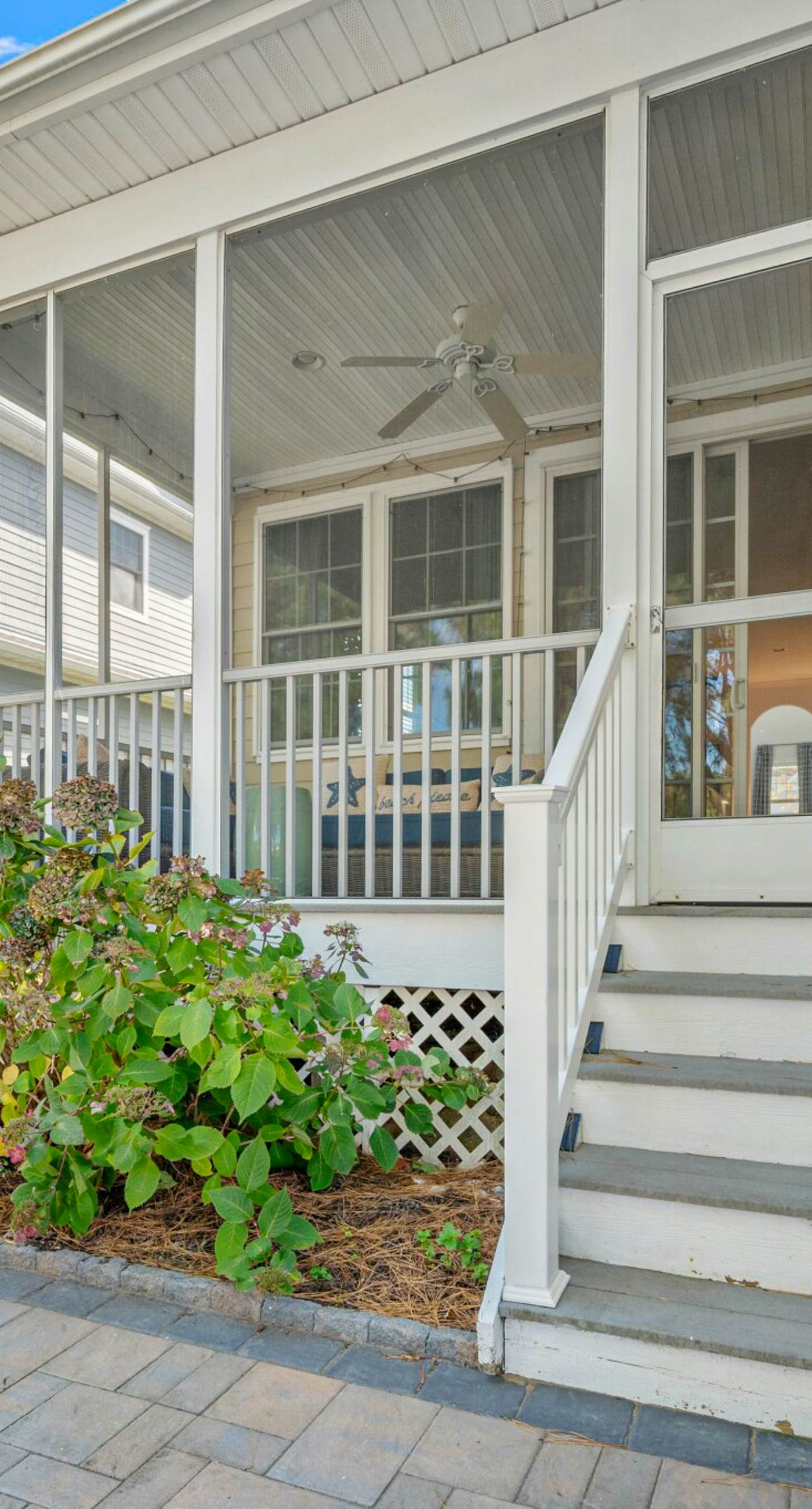 Bayside Resort - 36452 Wild Rose Cir