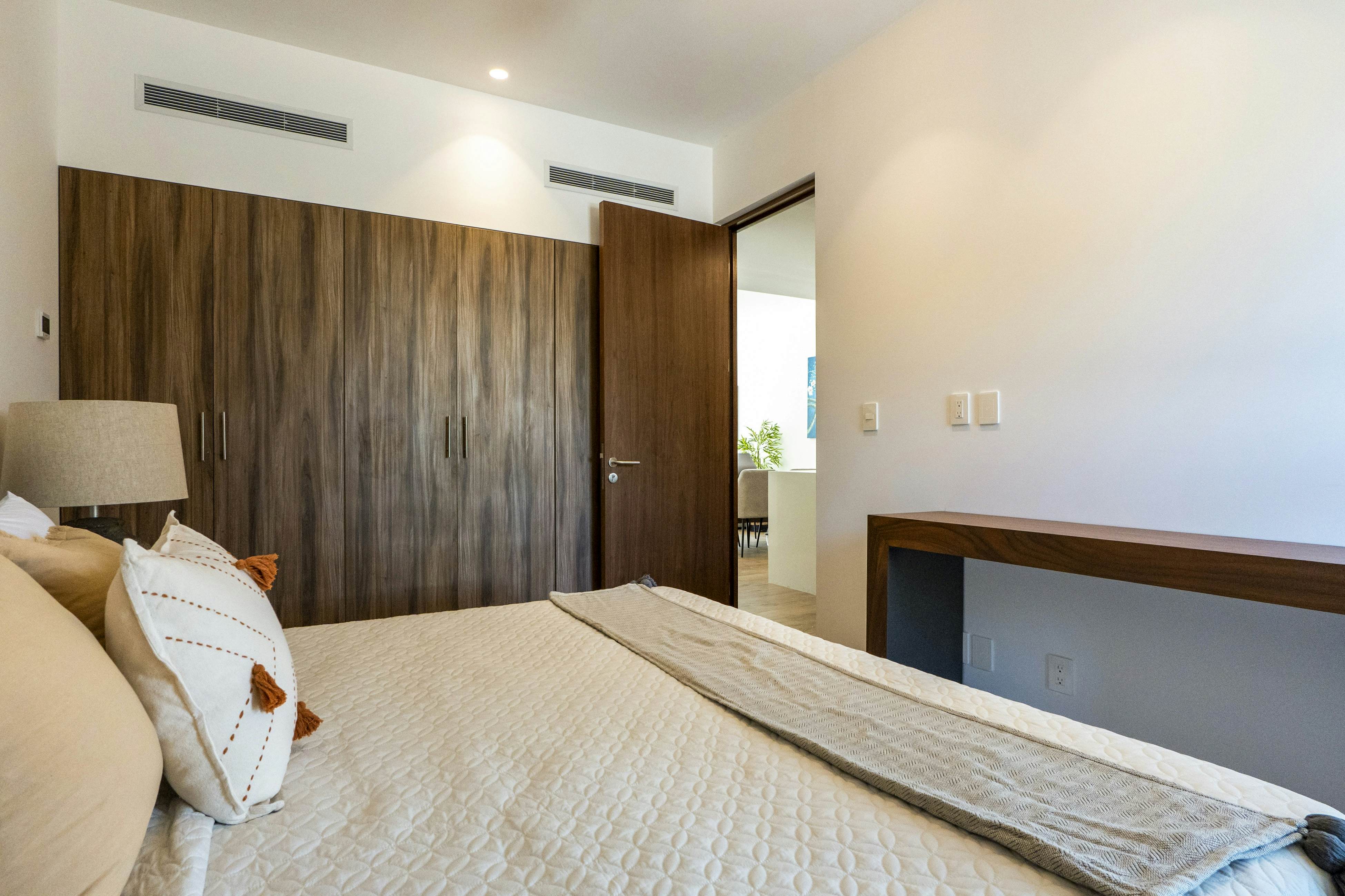 Whispering Palms TL B114