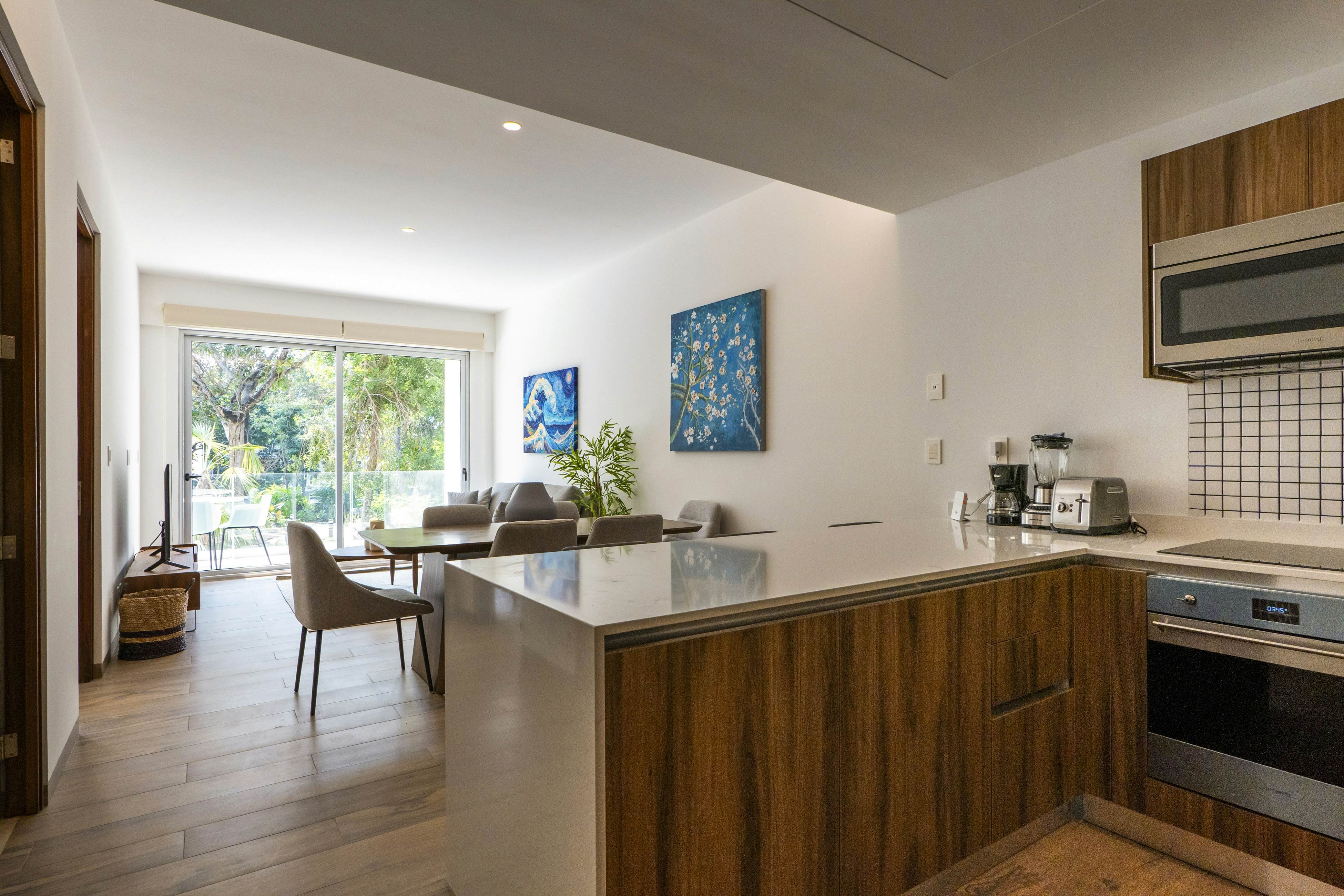 Whispering Palms TL B114