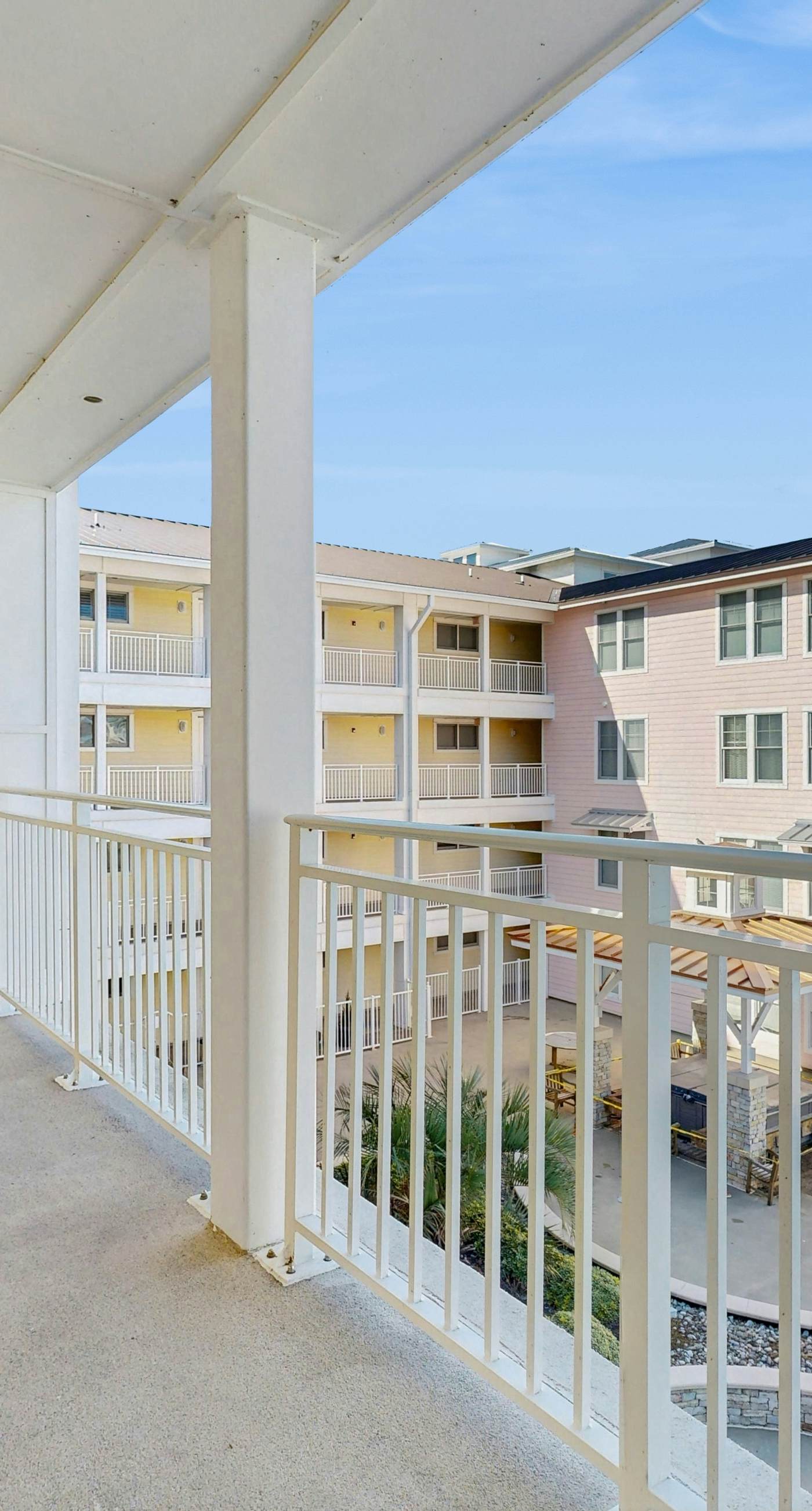 The Sanctuary - Blue Lagoon A323