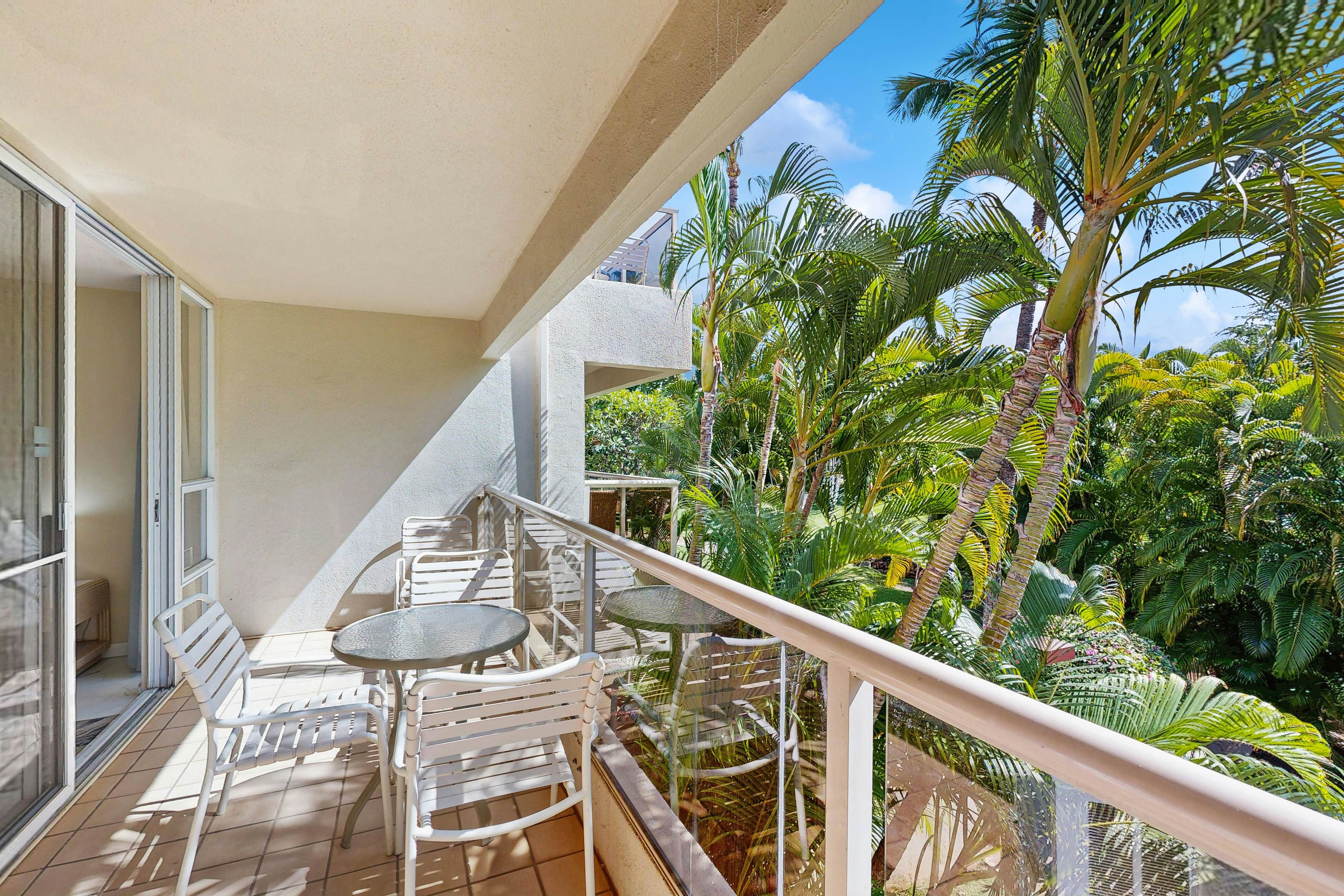 Maui Banyan Q203 [Whole Condo]