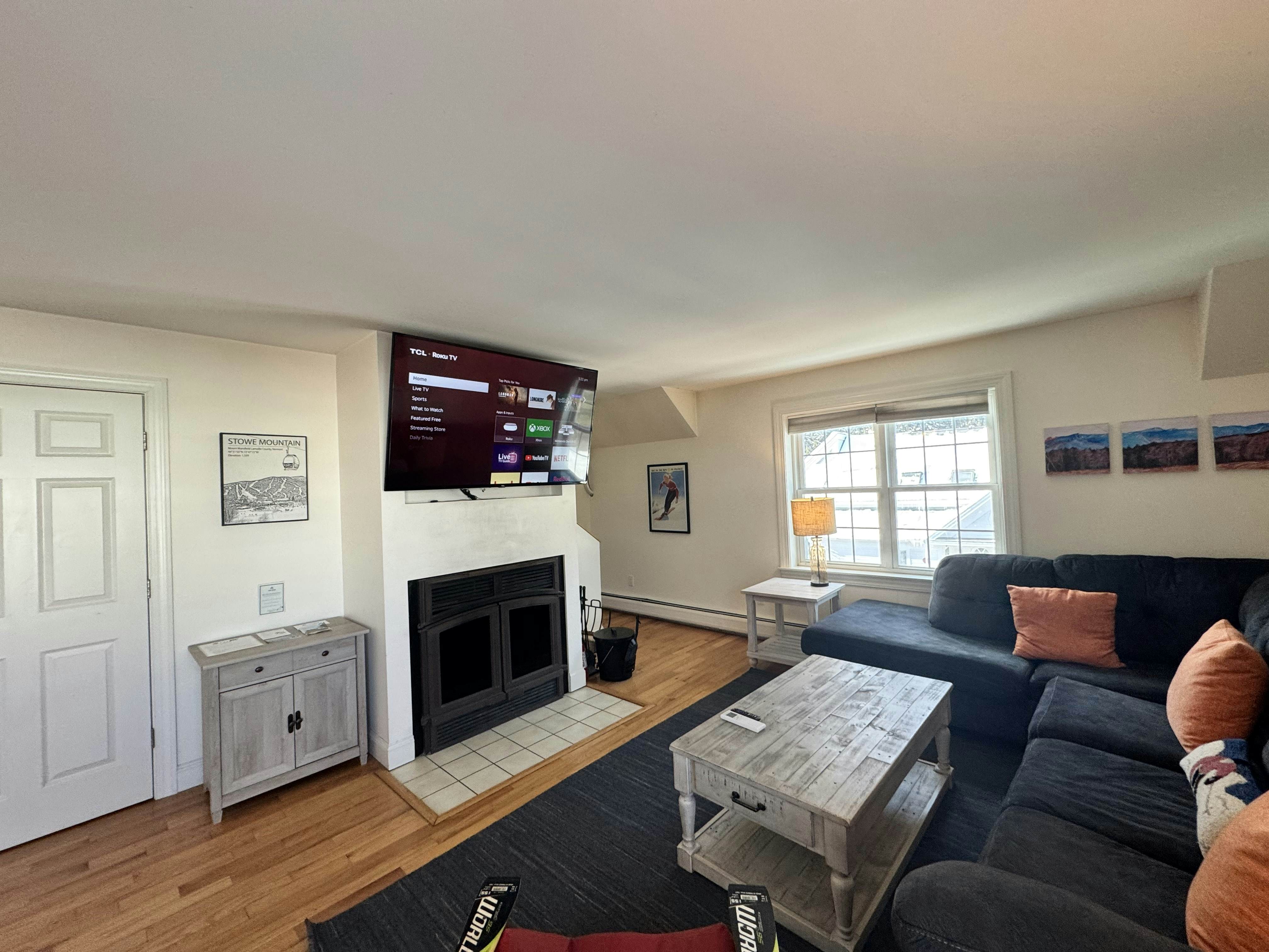 Cozy Stowe Village Retreat