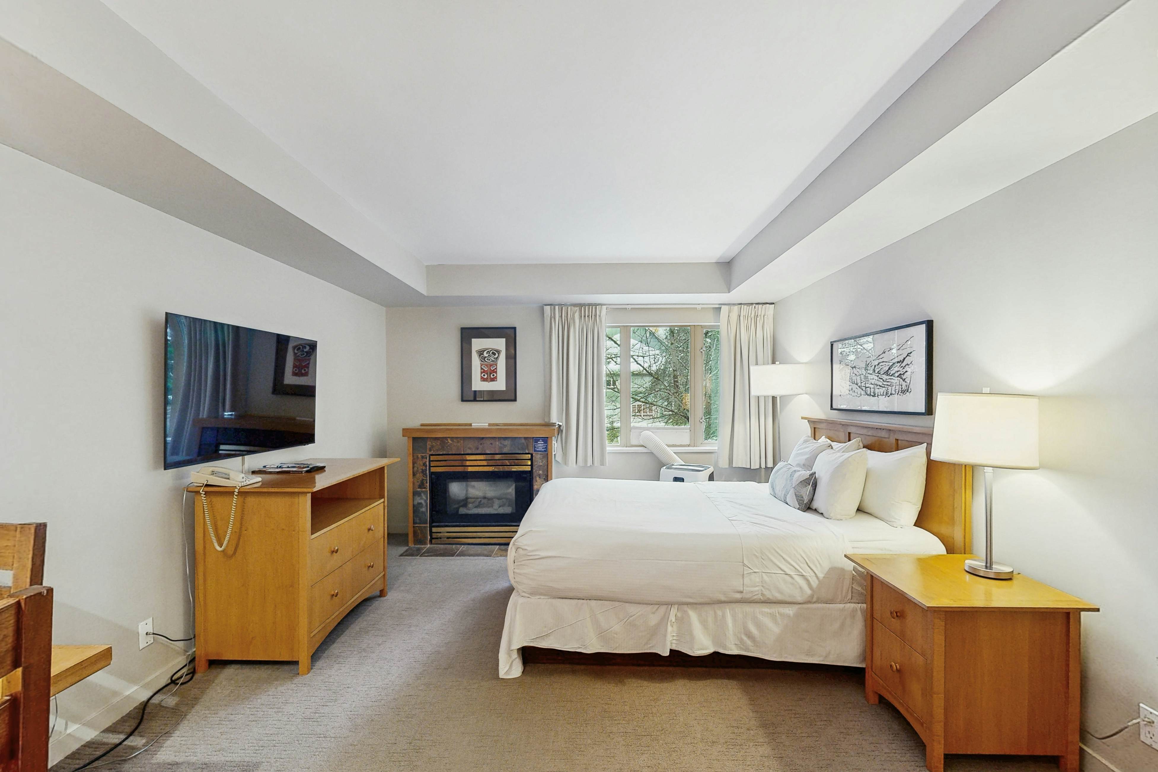 Whistler Peak Lodge 208