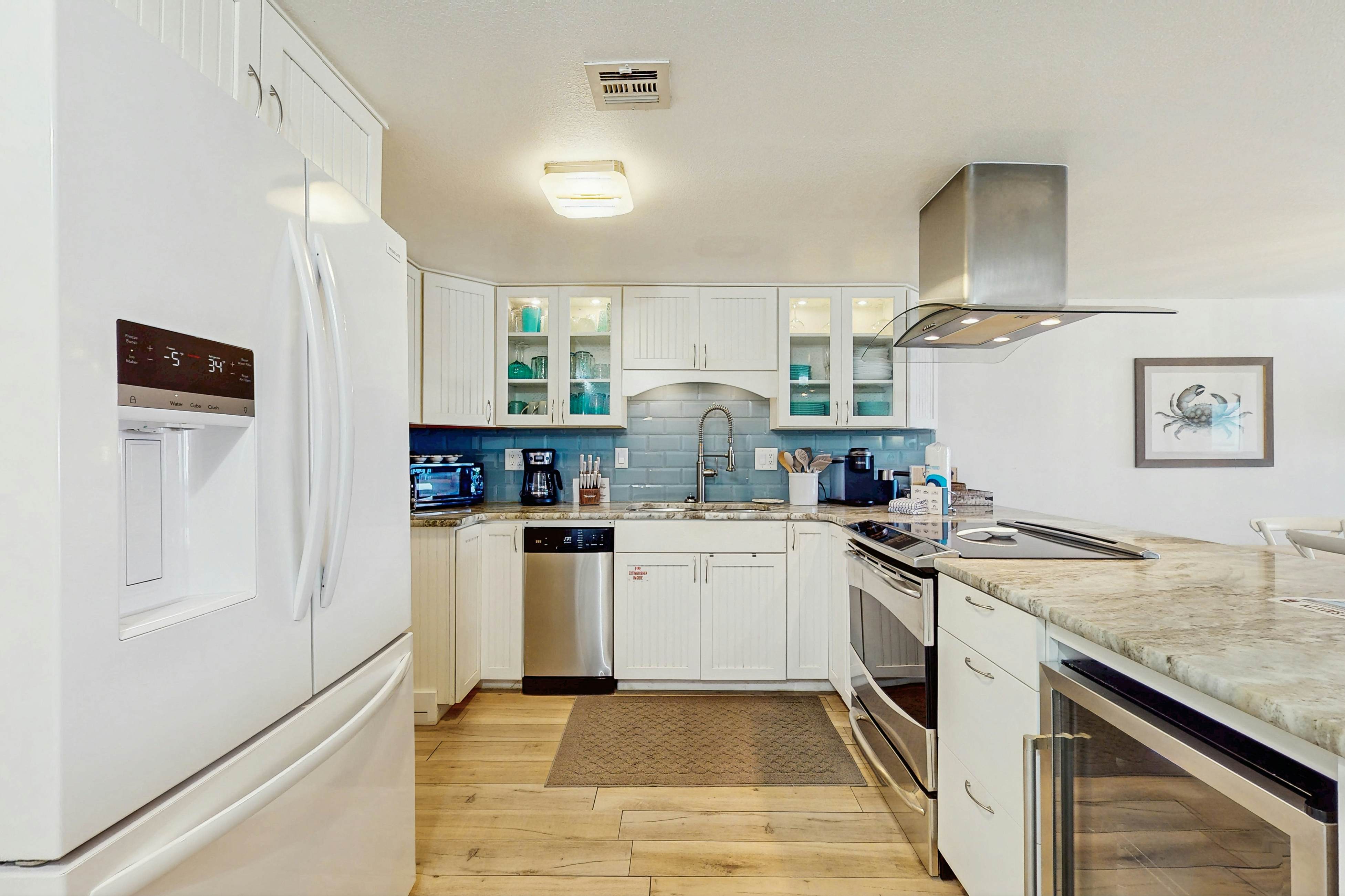 Pinnacle Port C2-702 - Seas The Day