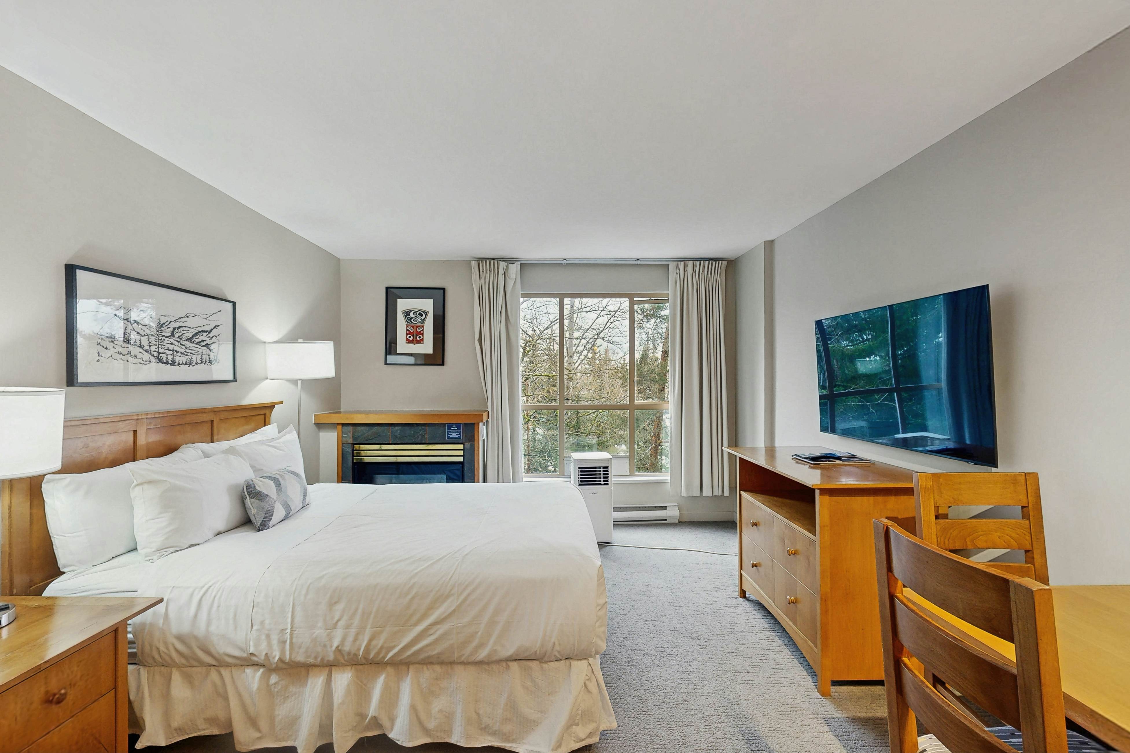 Whistler Peak Lodge 425