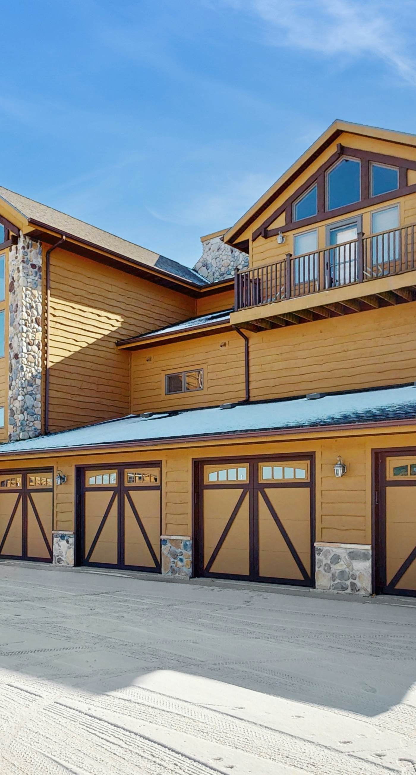 Sunset Condominiums- Golf View