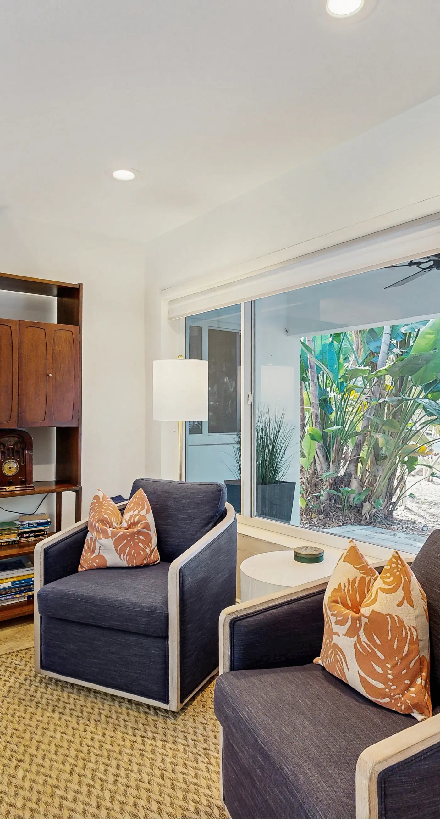 Sunshine Hideaway