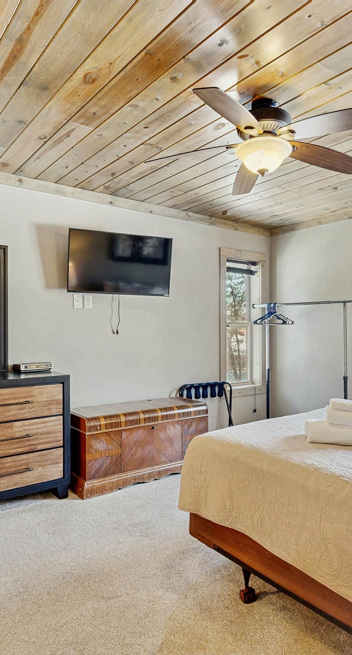 Cali's Fawn Lake Haven