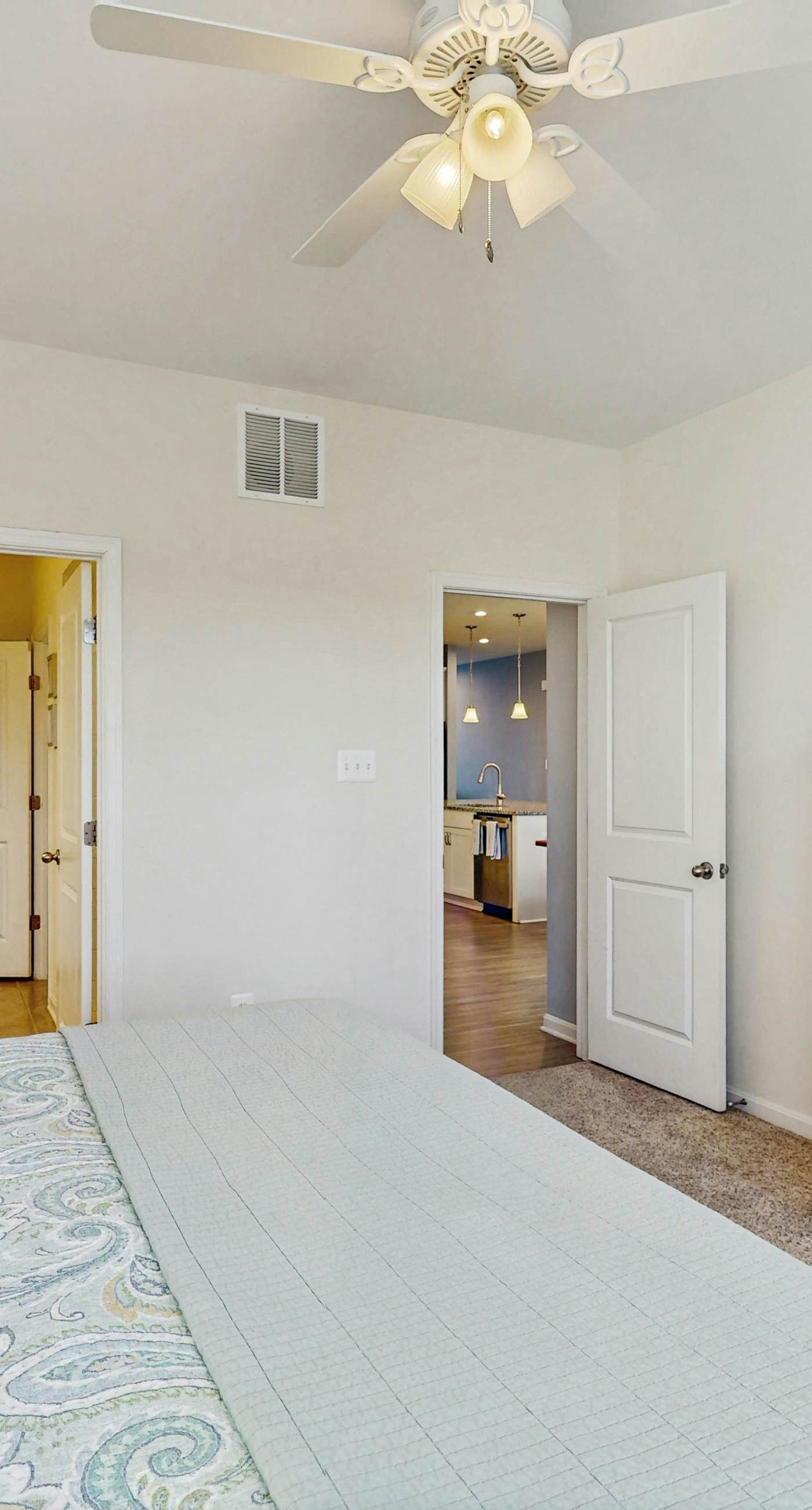 Bayside Resort - 20586 Cattail Creek Ln