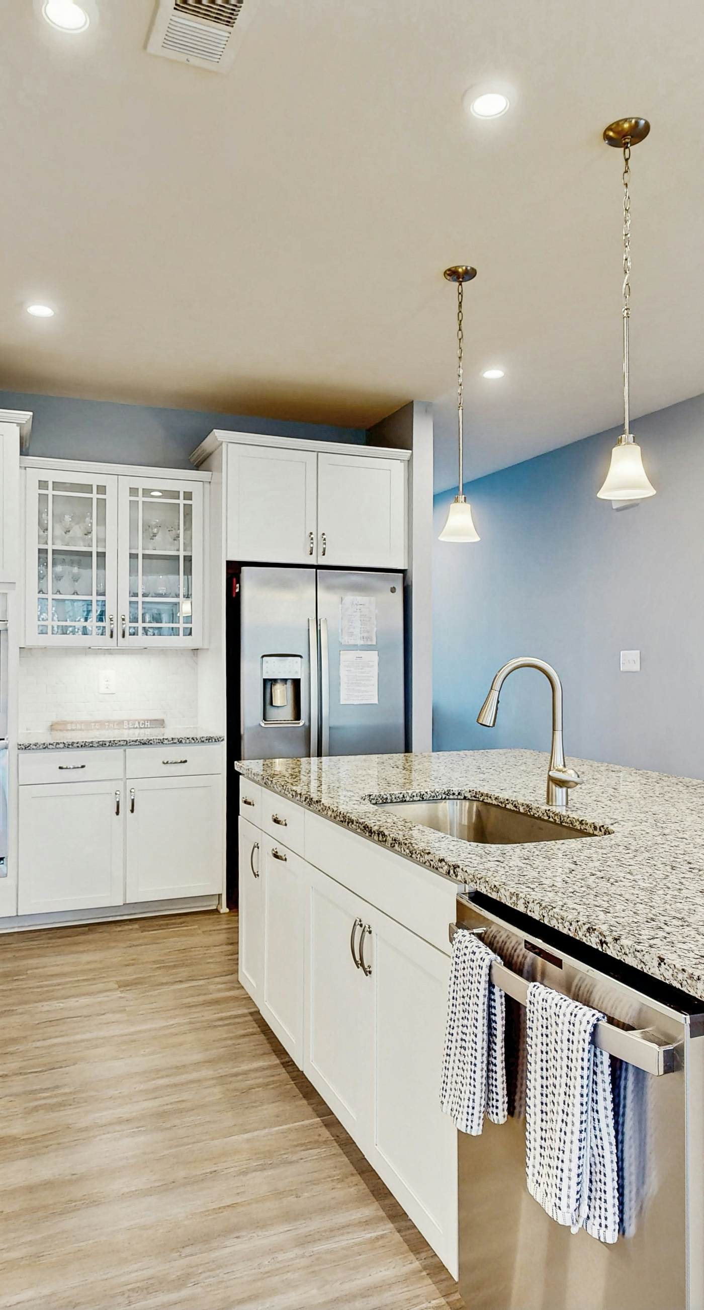 Bayside Resort - 20586 Cattail Creek Ln