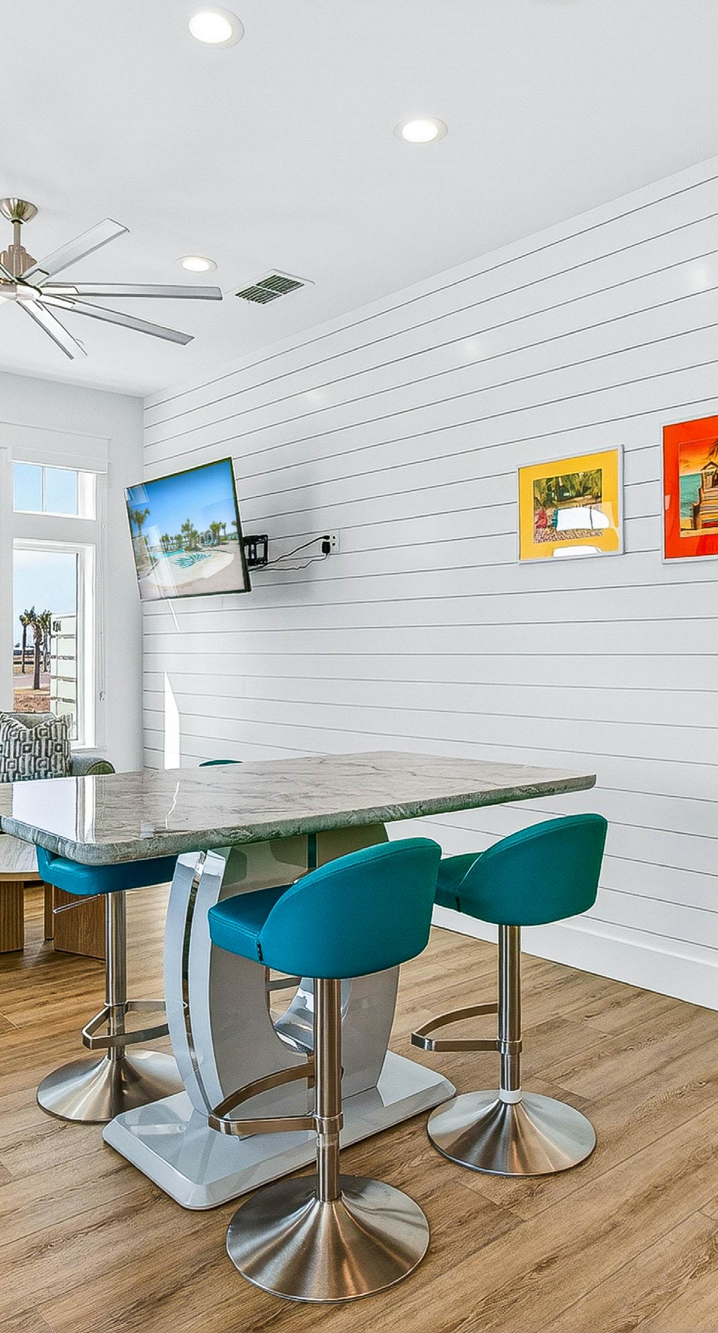 De Sand Tis In My Toes