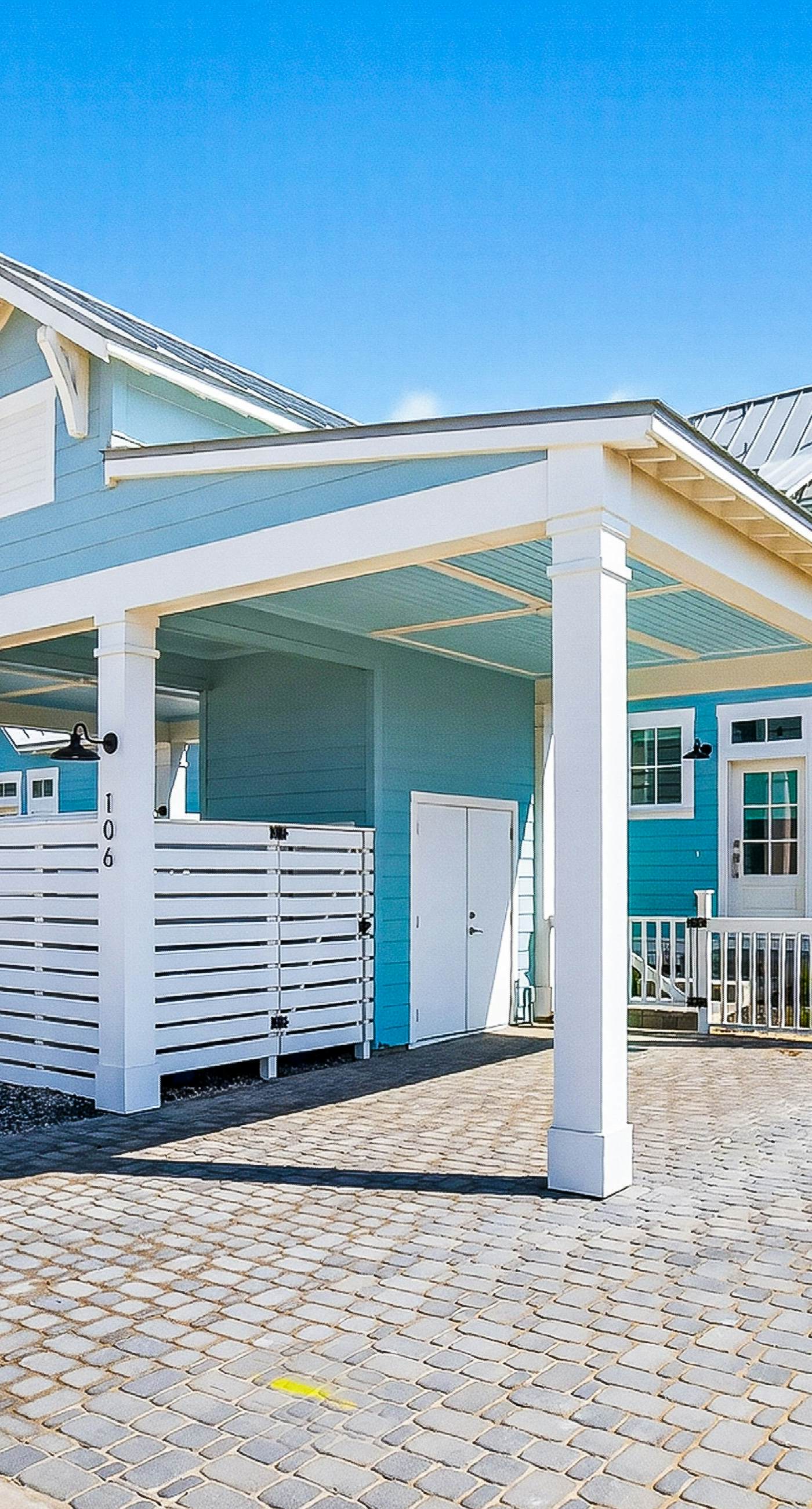 De Sand Tis In My Toes