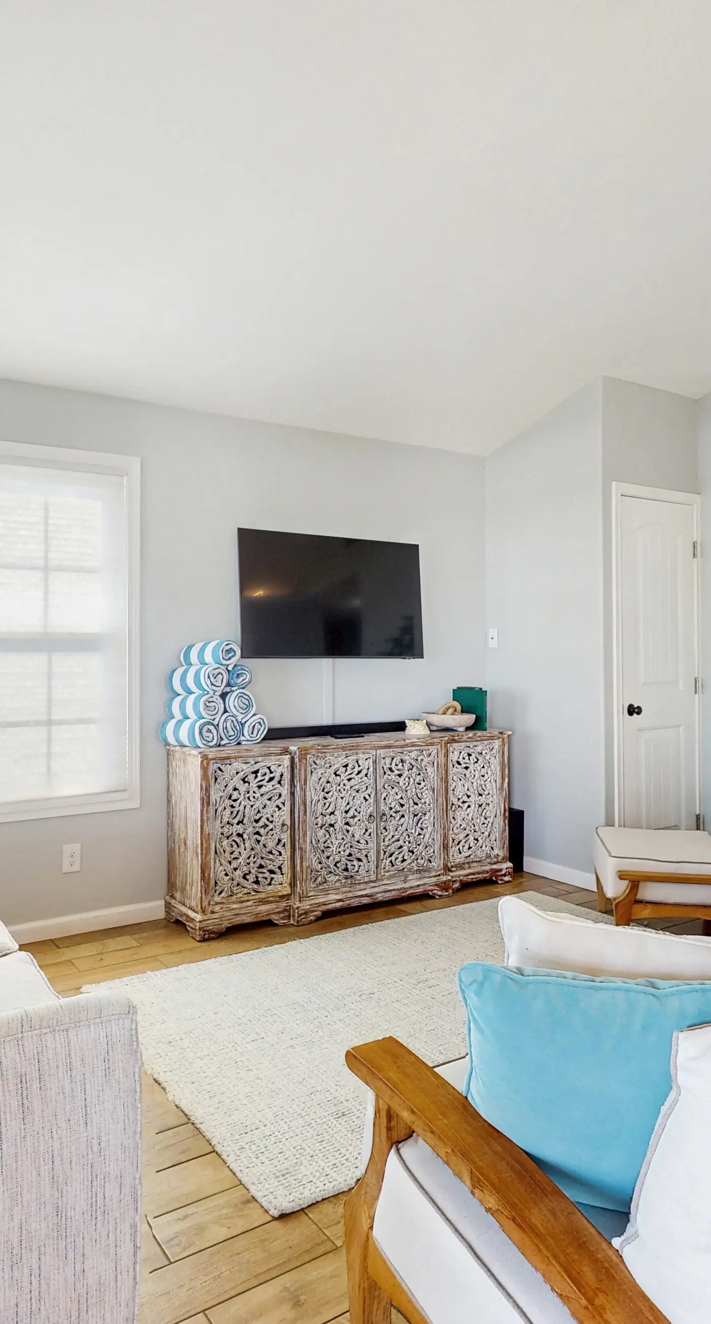 The Yellow House on Laguna Shores