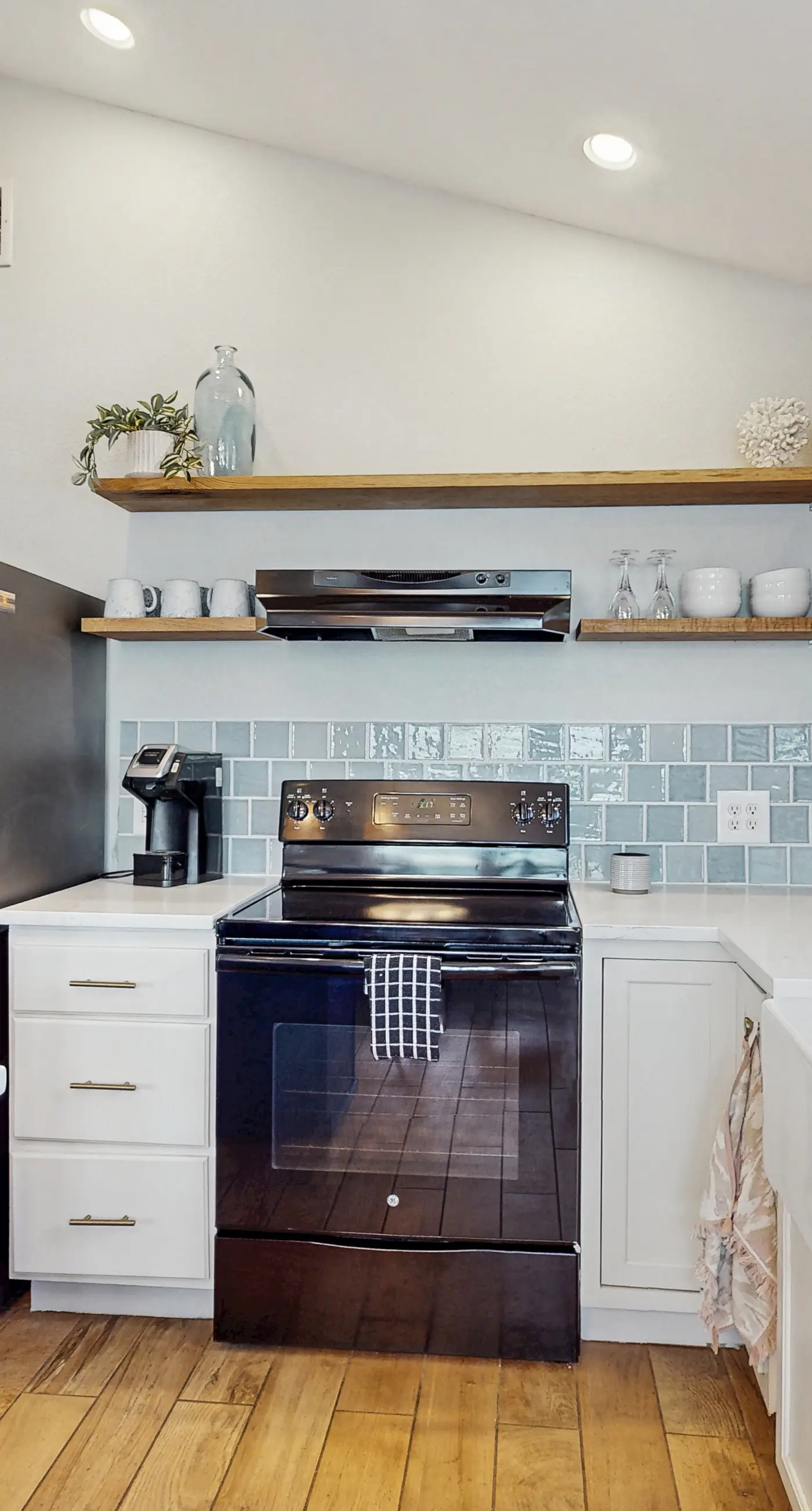 The Yellow House on Laguna Shores