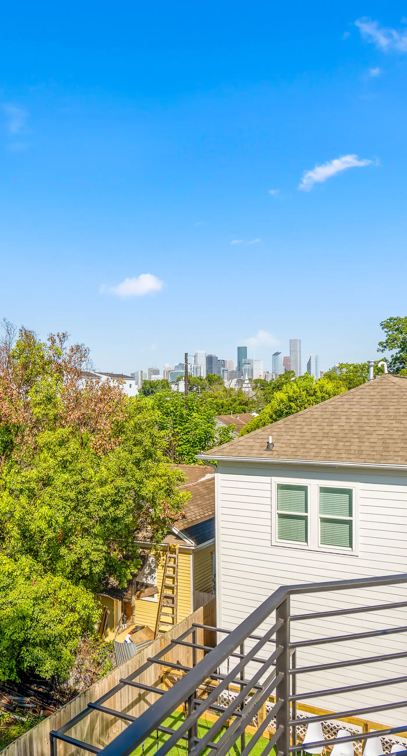 Blueberry Container at EADO Juicebox