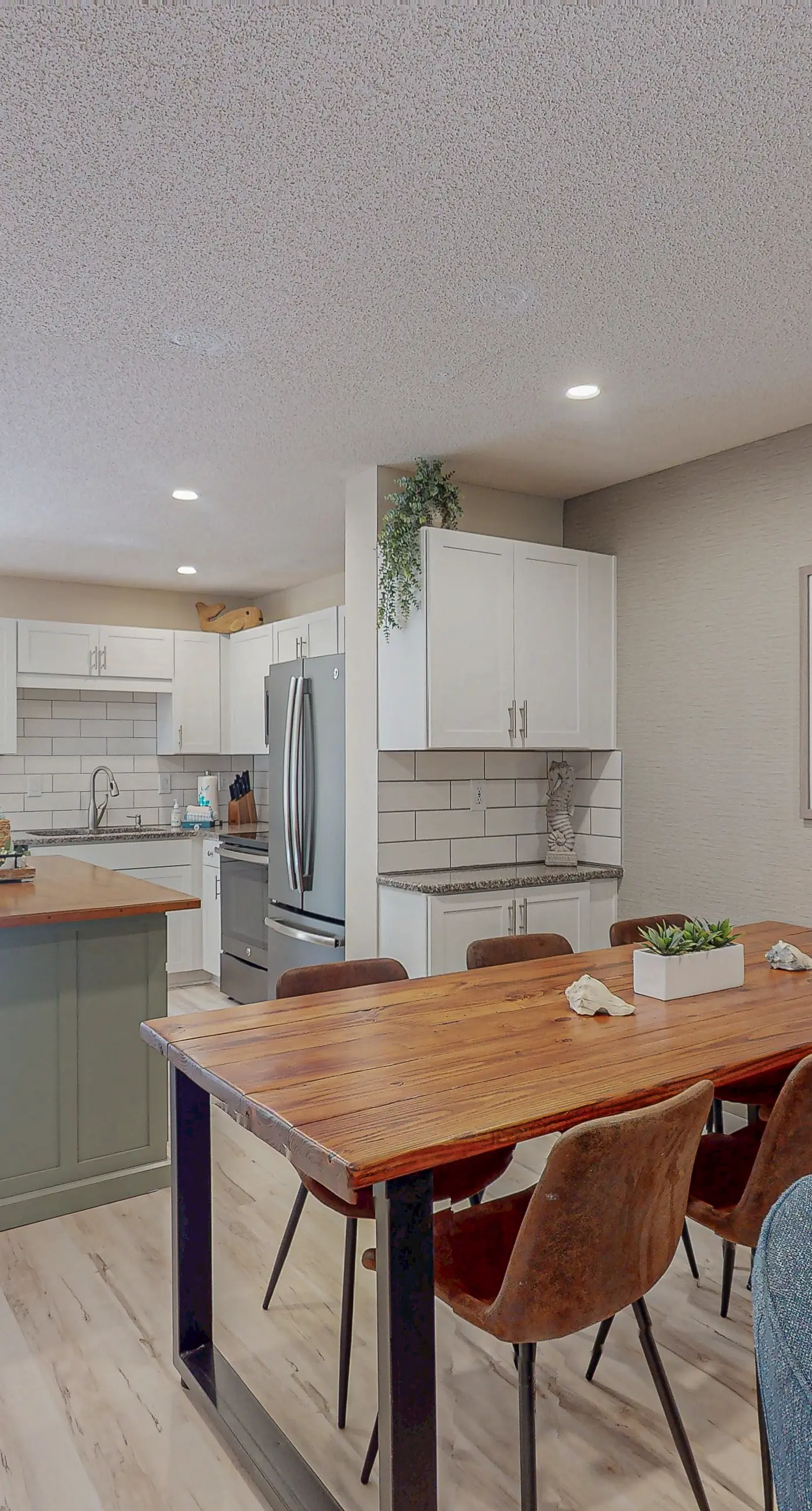 Spa on Port Royal Sound 1225