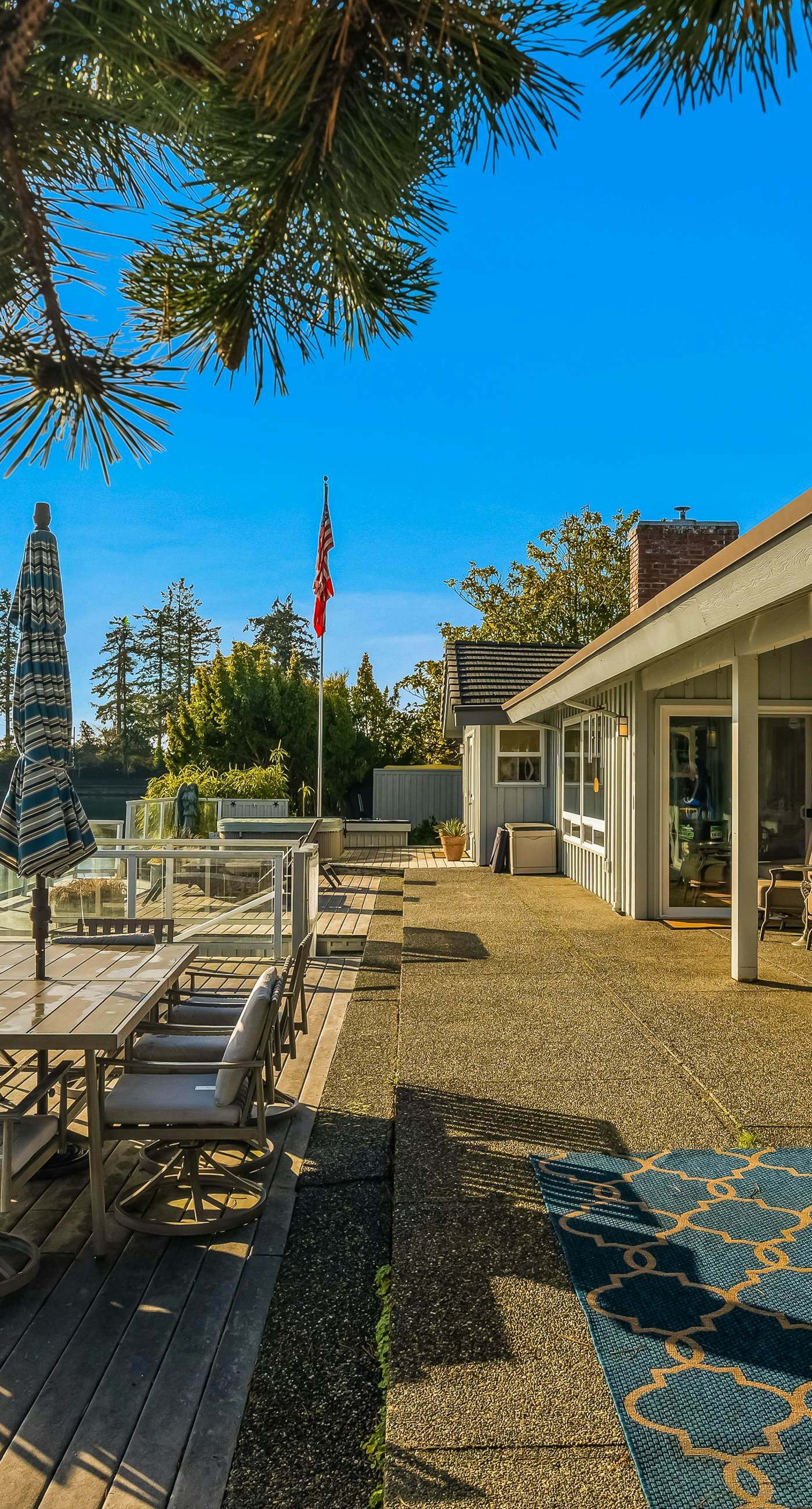 Shaws Cove Beachouse