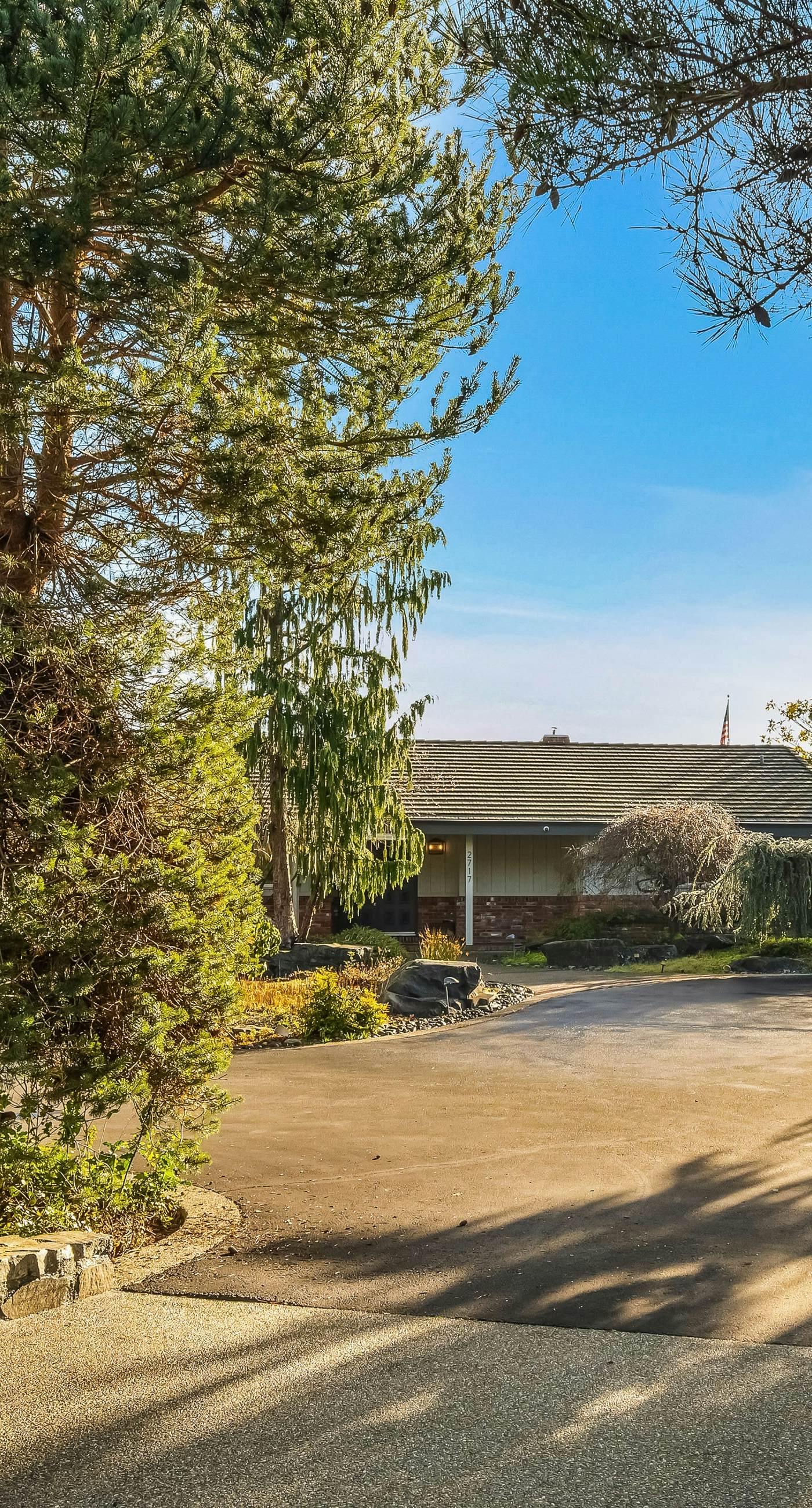 Shaws Cove Beachouse