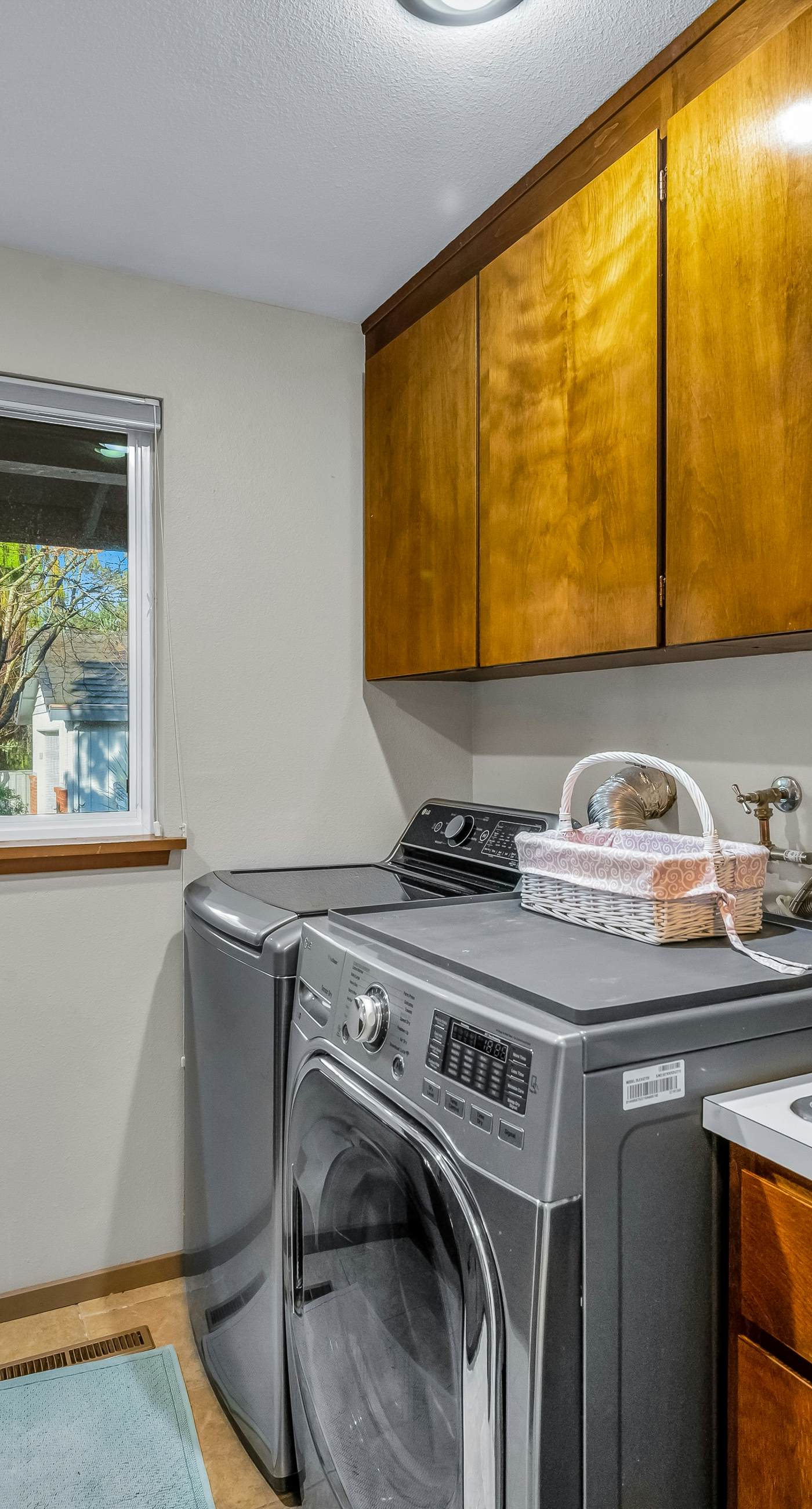 Shaws Cove Beachouse