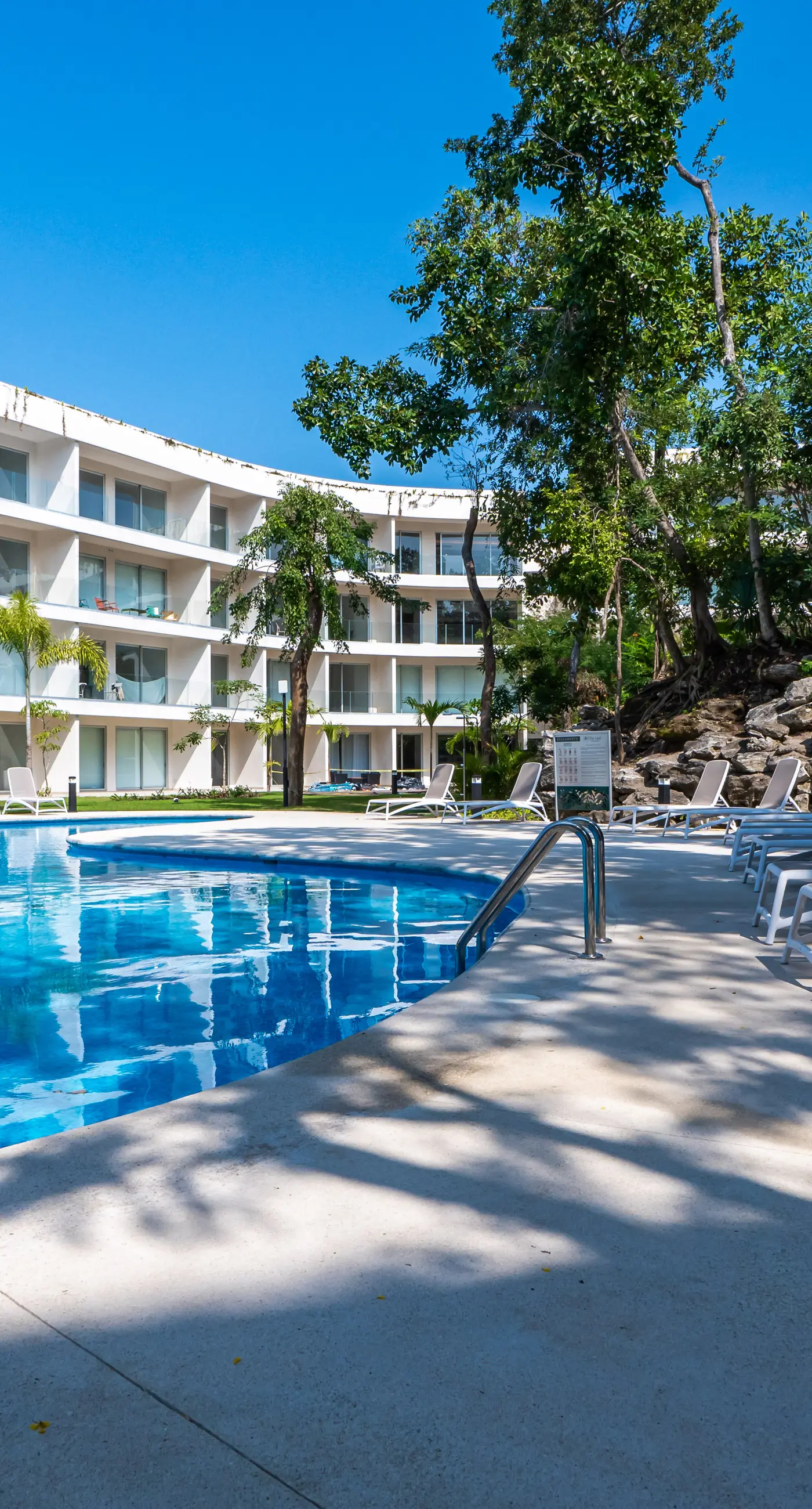 Garden Serenity TL C109