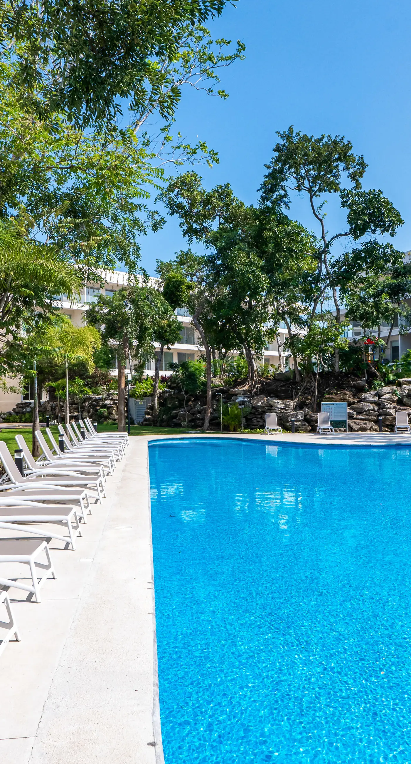 Garden Serenity TL C109