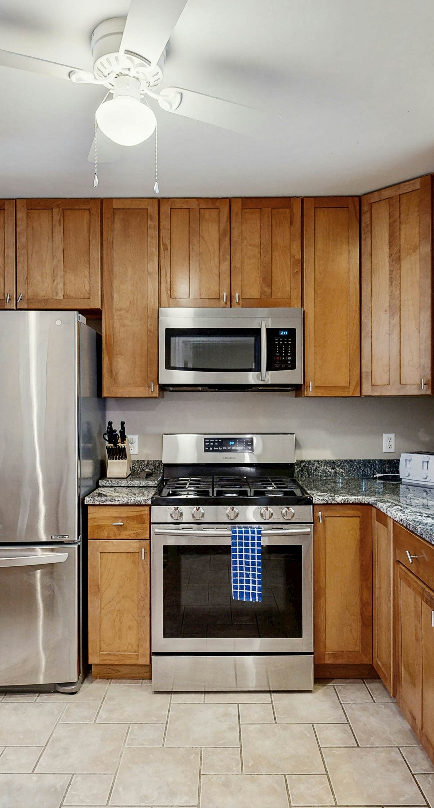 Salt Pond - 702 Fox Tail Dr