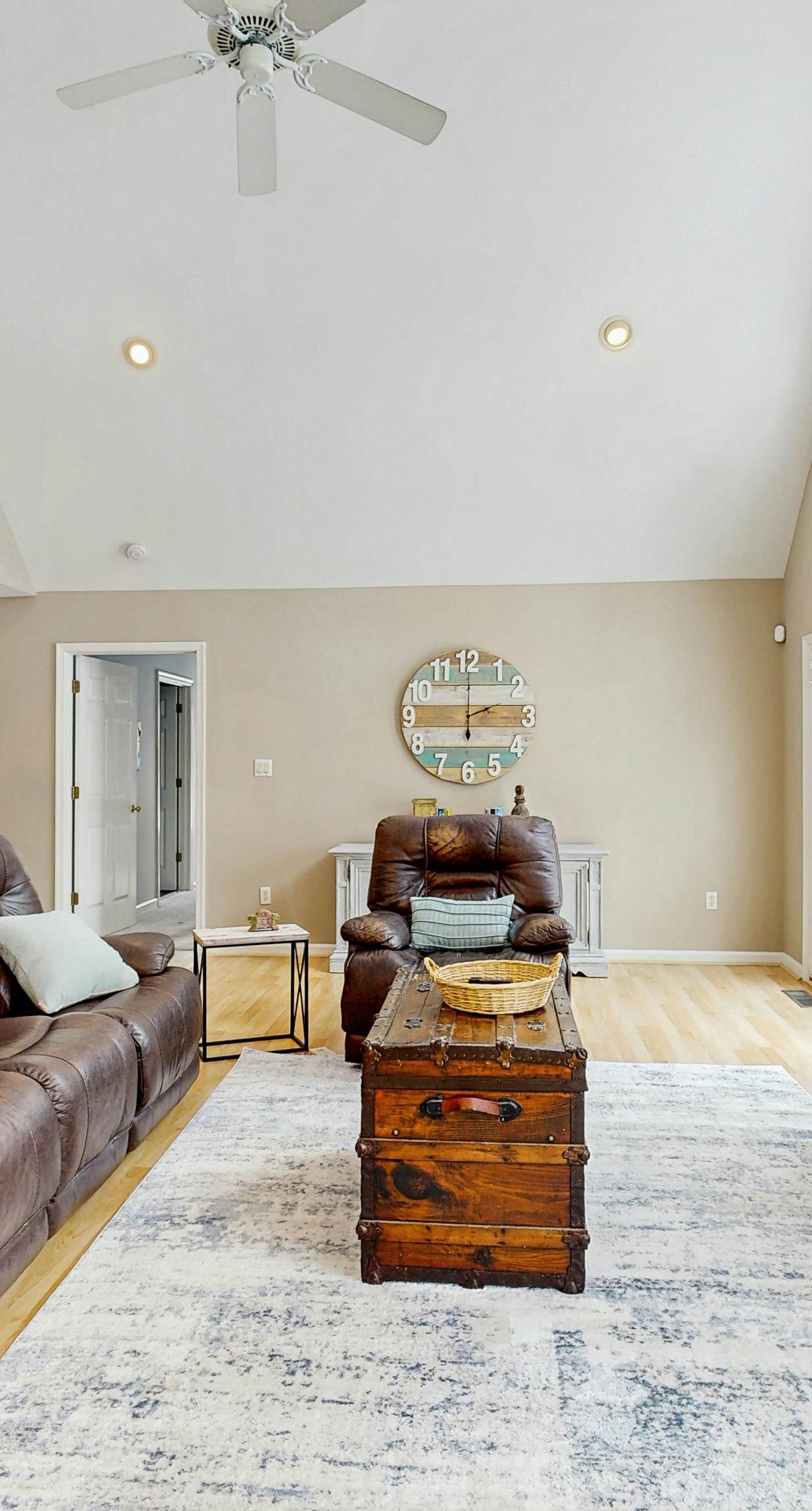 Salt Pond - 702 Fox Tail Dr